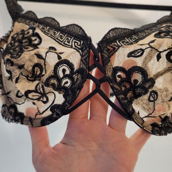 Other Lejaby Unlined Balconette Bra Cream And Black Lace - 36D Size ONE SIZE - 3 Thumbnail