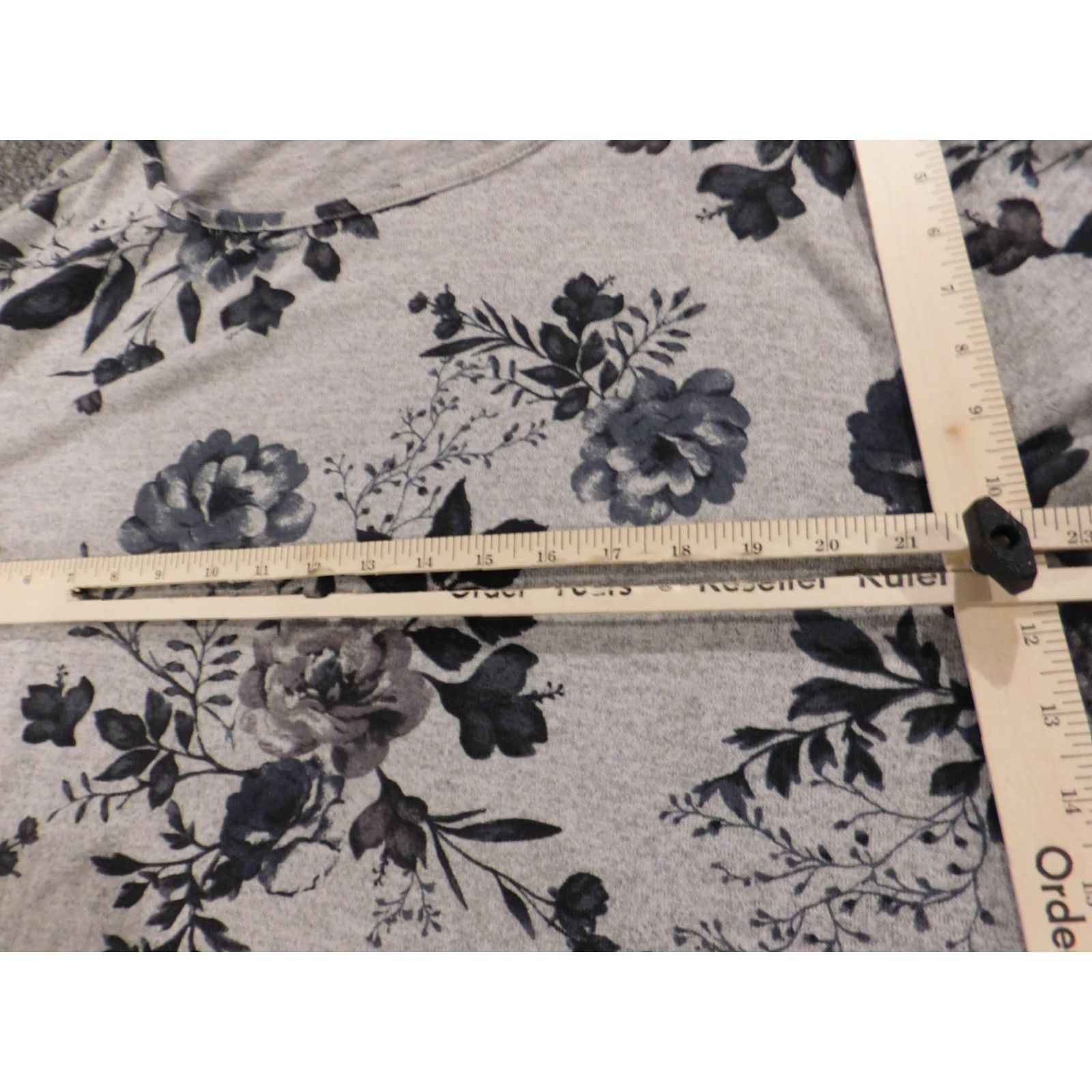 Vintage Lane Bryant Blouse Shirt Womens 14 Gray Floral Knit Pleated Long Sleeve Collared Pullover Casual Regular Size 14 Womens Gray Size XL / US 12-14 / IT 48-50 - 6 Thumbnail