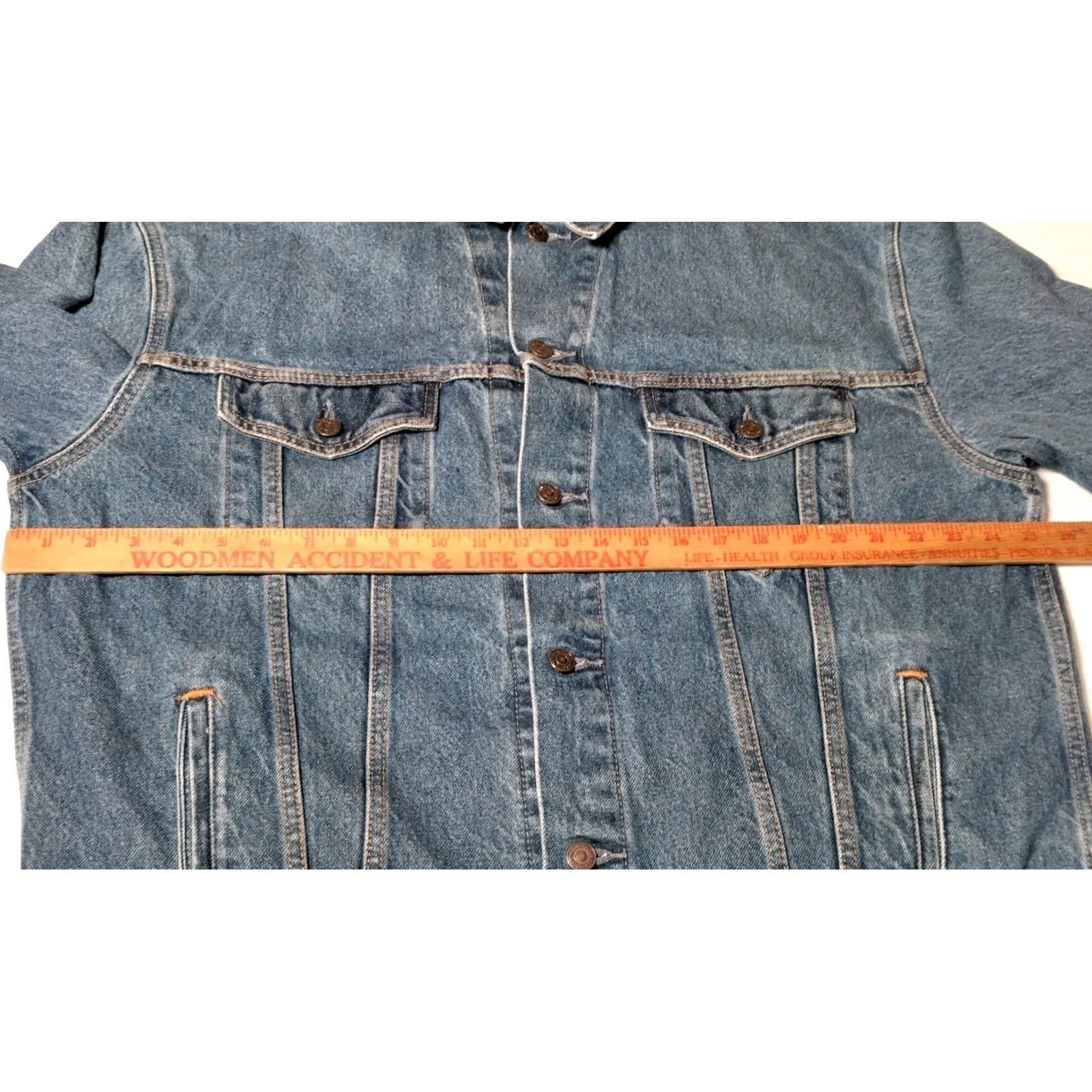 Levi's VINTAGE Levi's Jean Jacket Men XL Denim Trucker Button Up blue Pocketed Regular fit Size US 36 / EU 52 - 3 Thumbnail