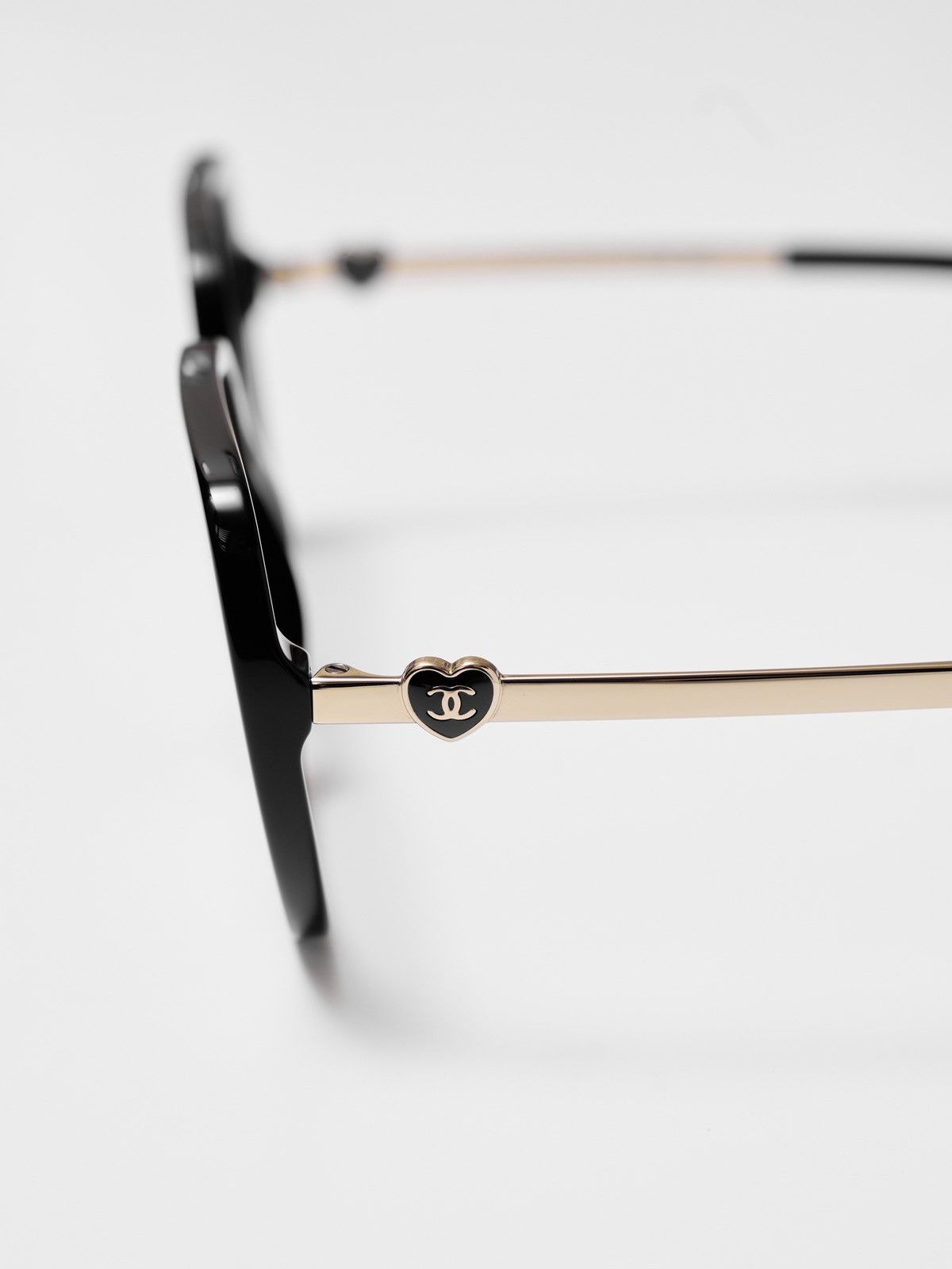 Chanel CHANEL 0CH3462 C622 Sunglasses Size ONE SIZE - 2 Thumbnail