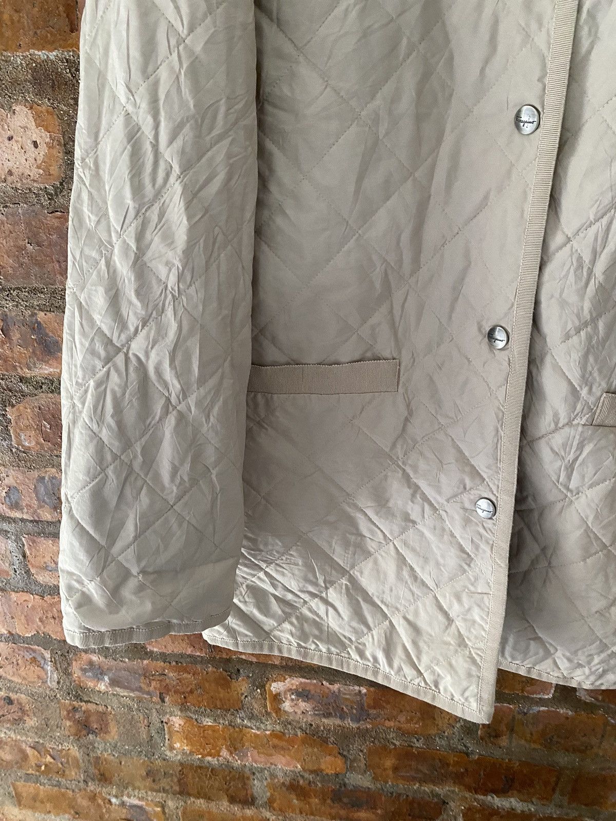 Salvatore Ferragamo 1990s Ferragamo Quilted abstract lining Jacket Size M / US 6-8 / IT 42-44 - 7 Thumbnail