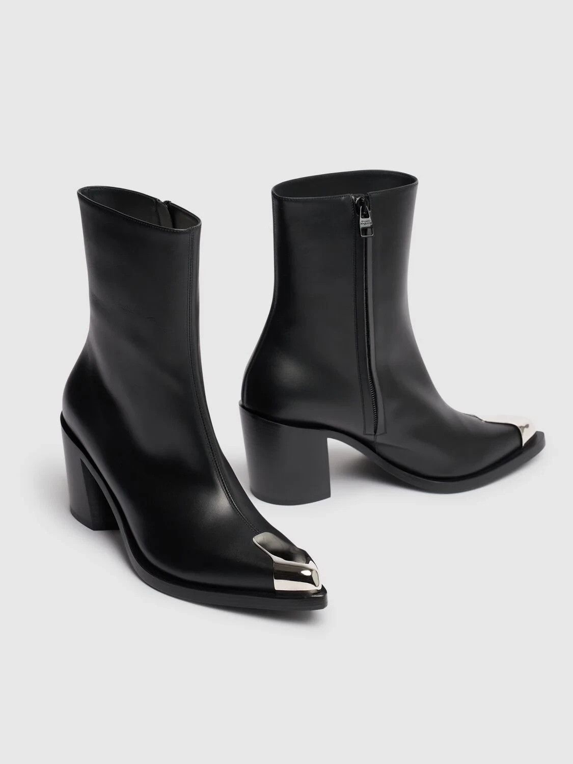Alexander McQueen ALEXANDER MCQUEEN Black Leather Ankle Boots New Size US 8.5 / IT 38.5 - 5 Thumbnail