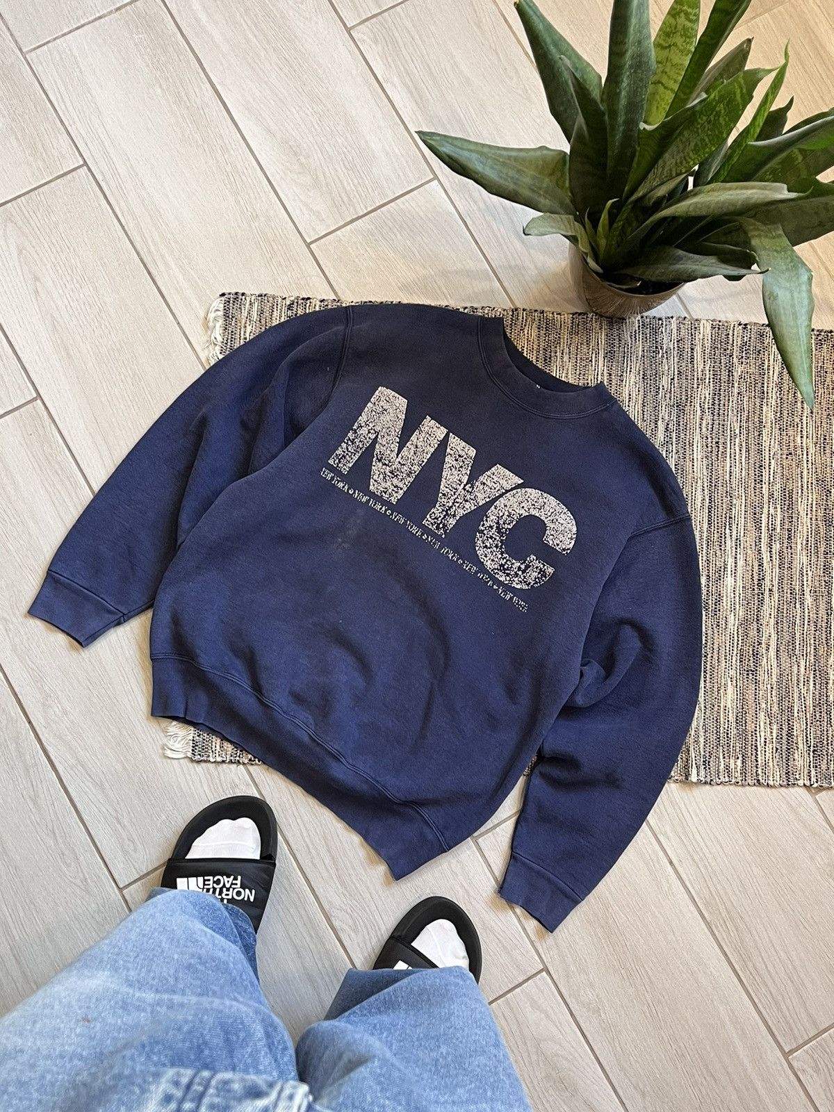 Fruit Of The Loom × Vintage Vintage New York faded navy sweatshirt streetwear distressed Size US M / EU 48-50 / 2 - 1 Thumbnail
