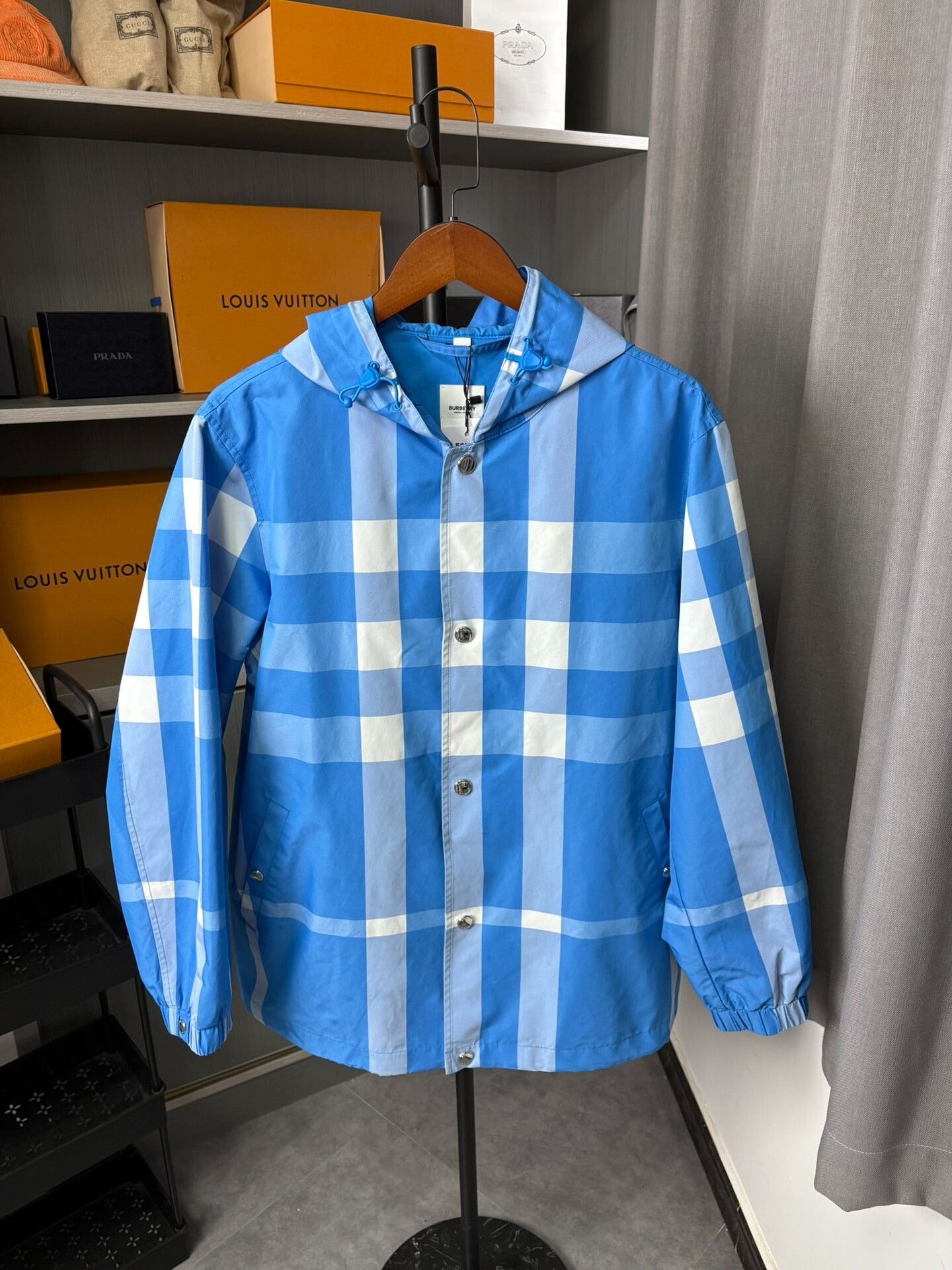 Burberry Burberry Plaid Blue Heavy Coat M Men Size US M / EU 48-50 / 2 - 1 Thumbnail