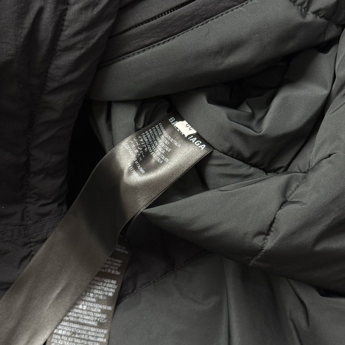 Balenciaga Balenciaga Faux Fur Sporty B Parka Size US S / EU 44-46 / 1 - 5 Thumbnail