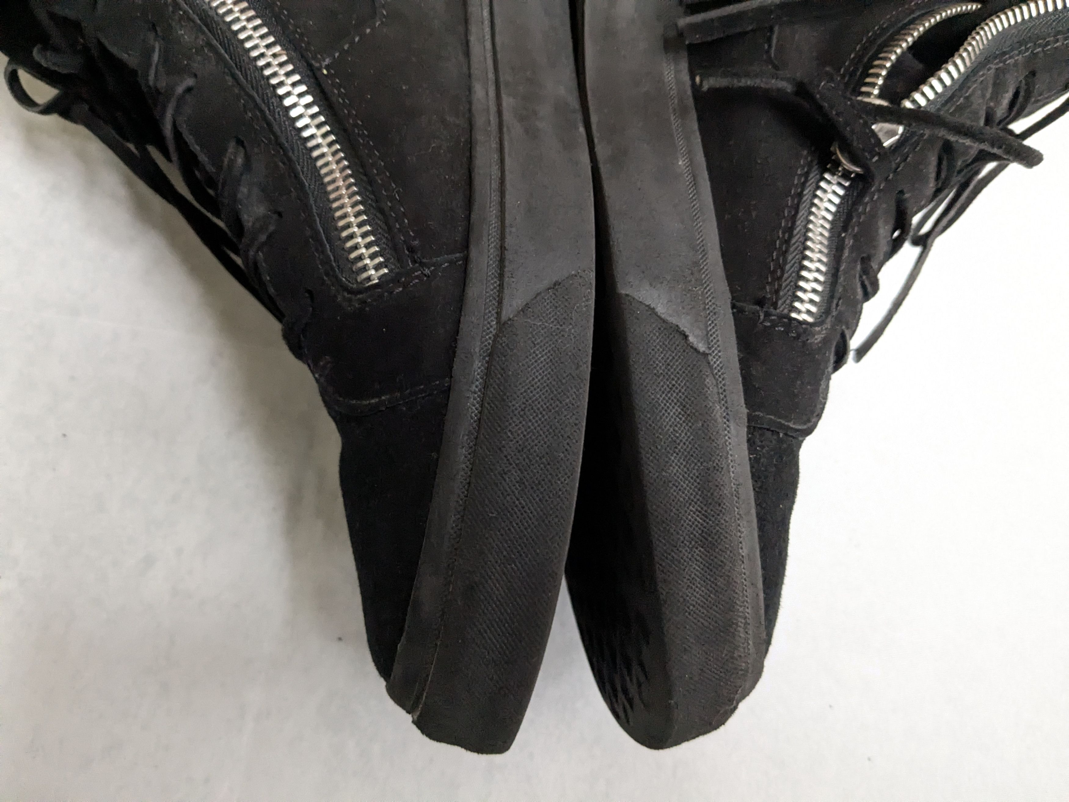 Giuseppe Zanotti Giuseppe Zanotti Sneakers Black Suede Fringe 11 44 High Tops Size US 11 / EU 44 - 10 Thumbnail
