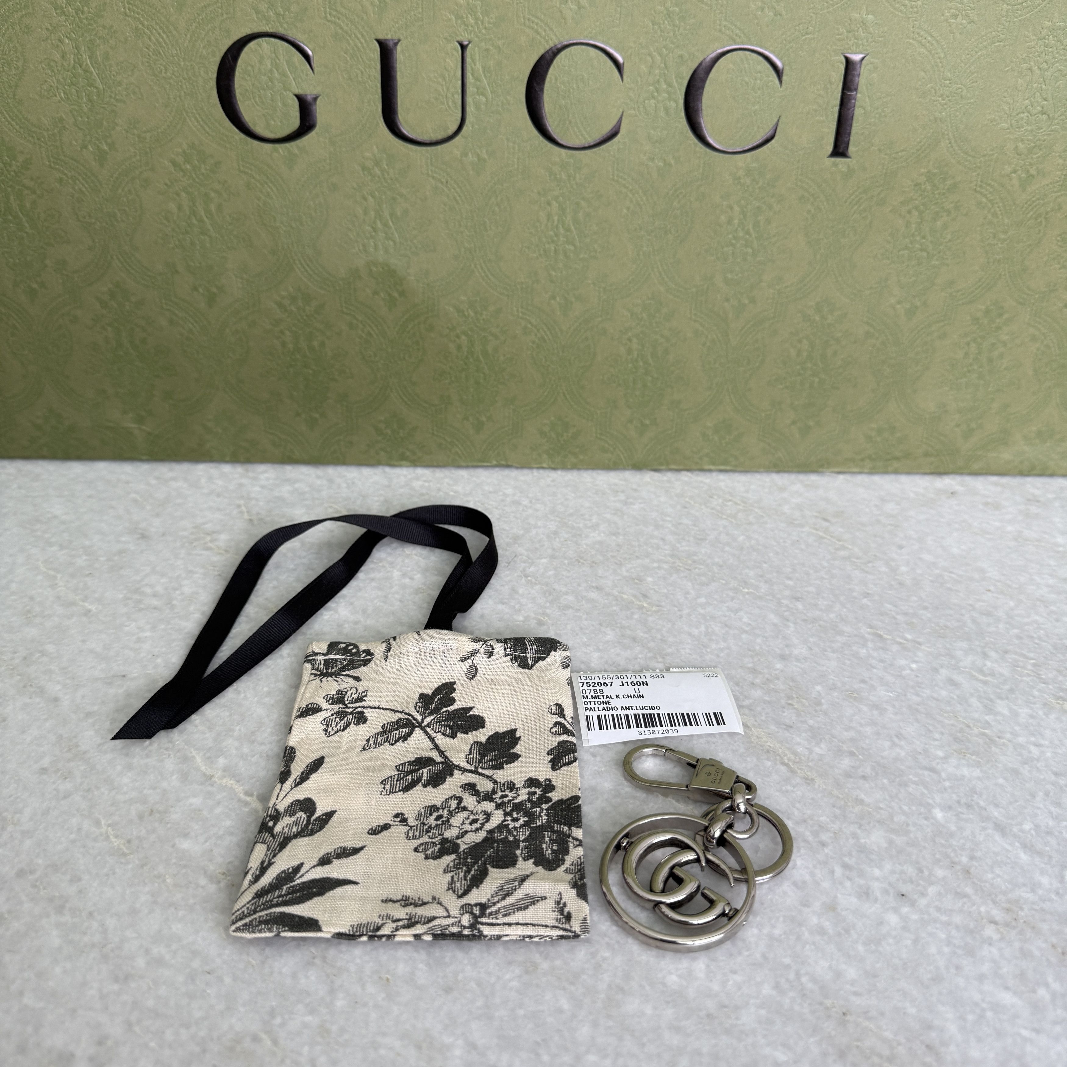 Gucci GUCCI Silver Double G Logo Keychain ‎752067 Size ONE SIZE - 5 Thumbnail