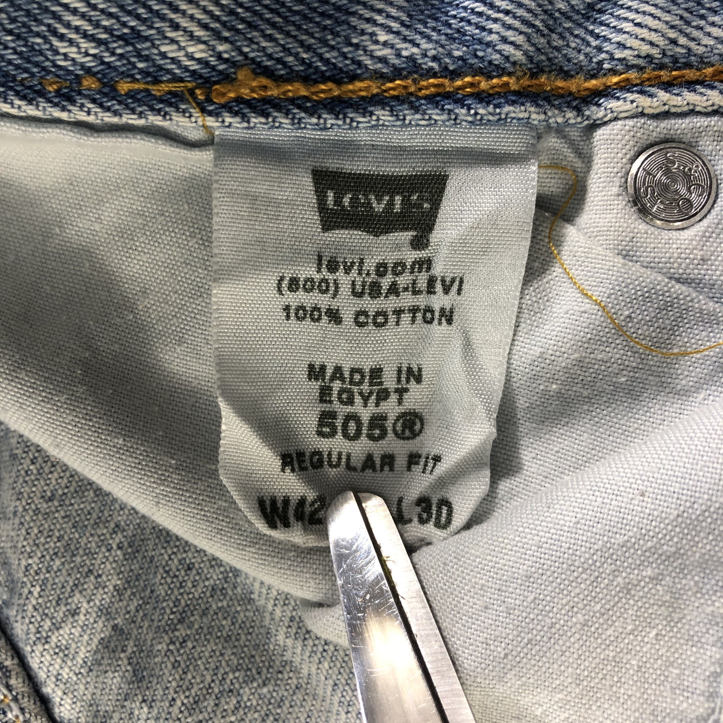 Levi's Vintage Light Wash Levis 505 Jeans-J3182 Size US 40 / EU 56 - 10 Thumbnail