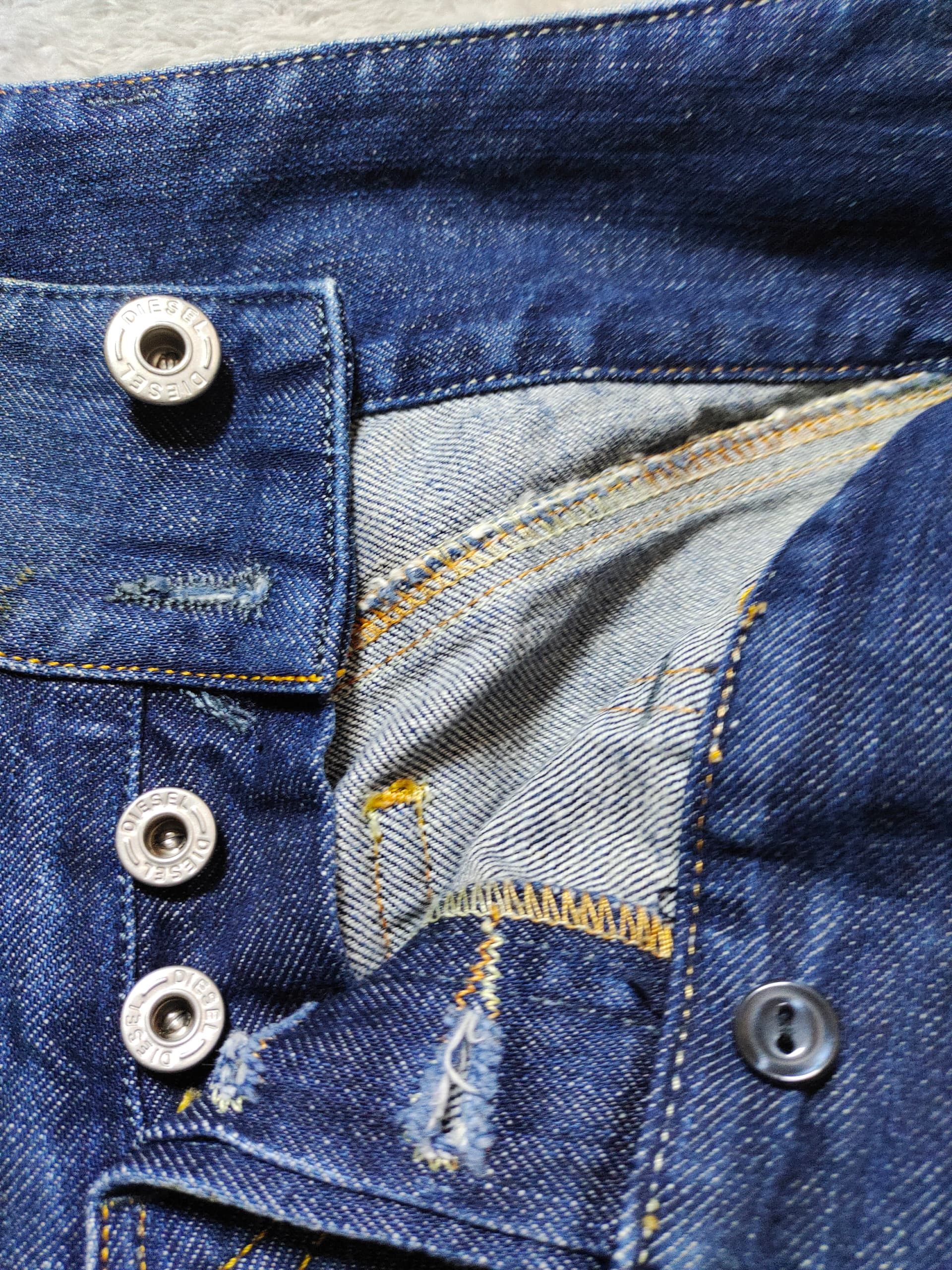 Diesel DIESEL FLARE BOOT CUT JEANS DISTRESSED SIZE 30 Size 30" / US 8 / IT 44 - 6 Thumbnail