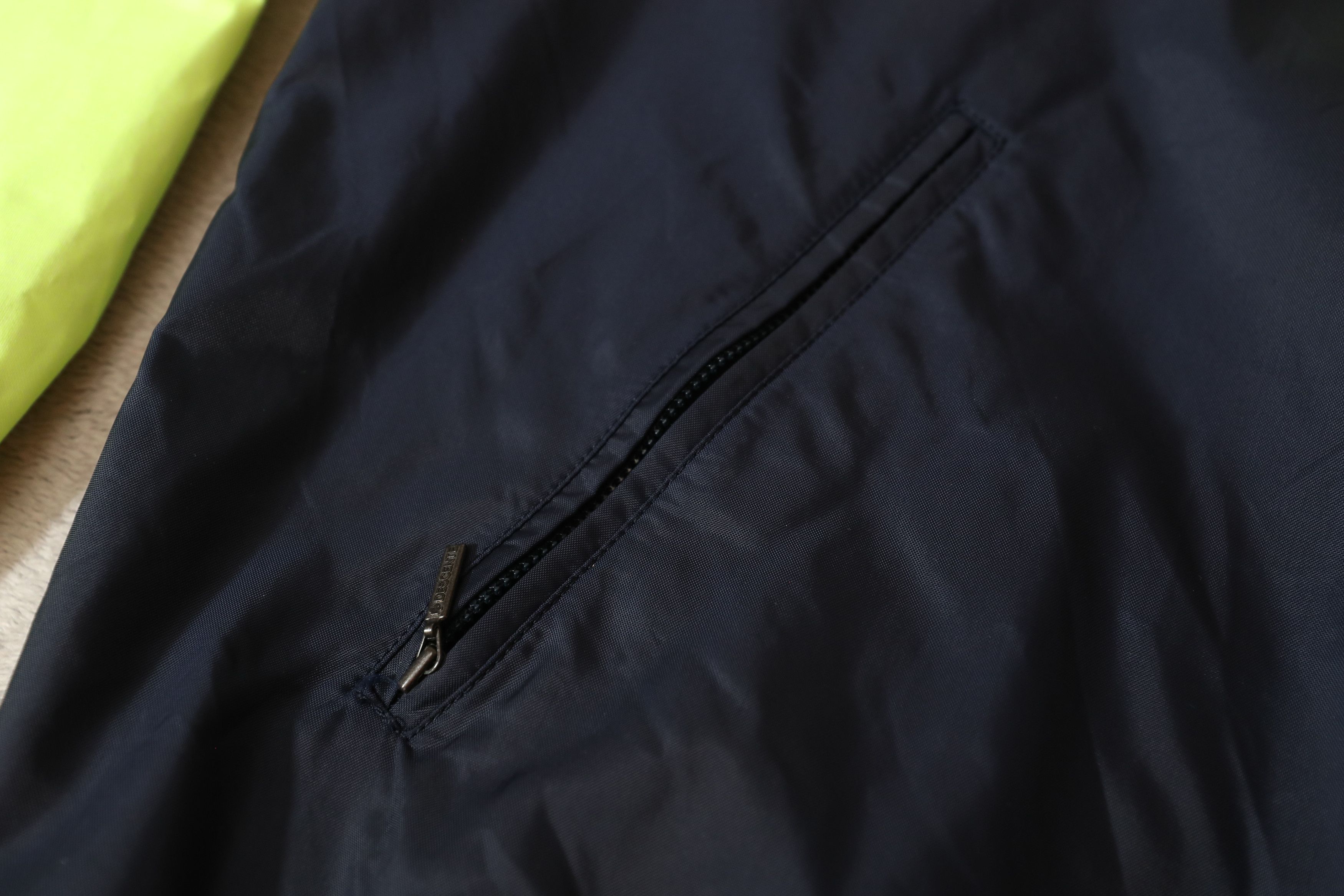 Descente Descente Zip-Up Windbreaker (XL) Size US XL / EU 56 / 4 - 4 Thumbnail