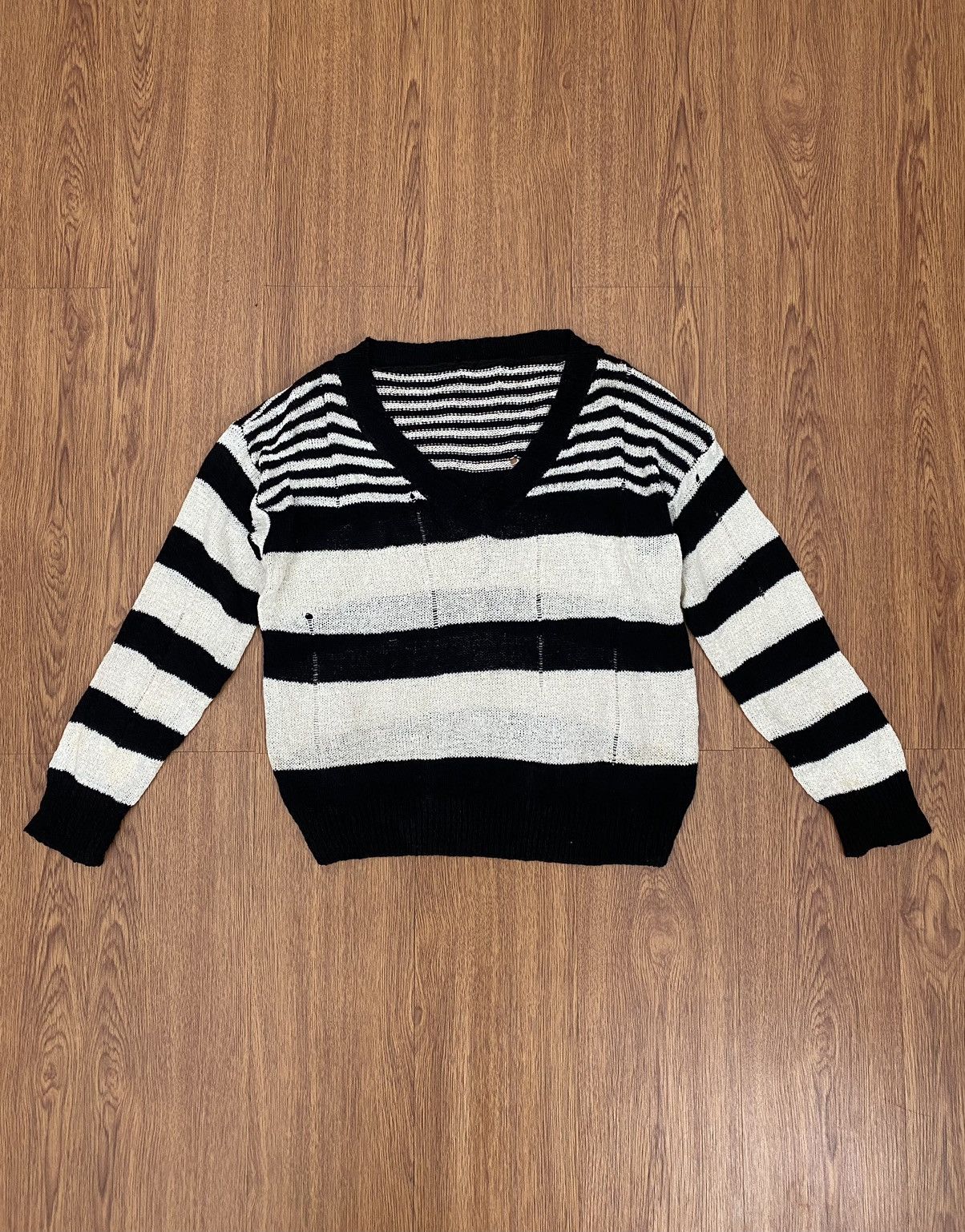 Beauty Beast × Japanese Brand × Seditionaries Distressed Japanese knitwear black & white Size US S / EU 44-46 / 1 - 3 Thumbnail
