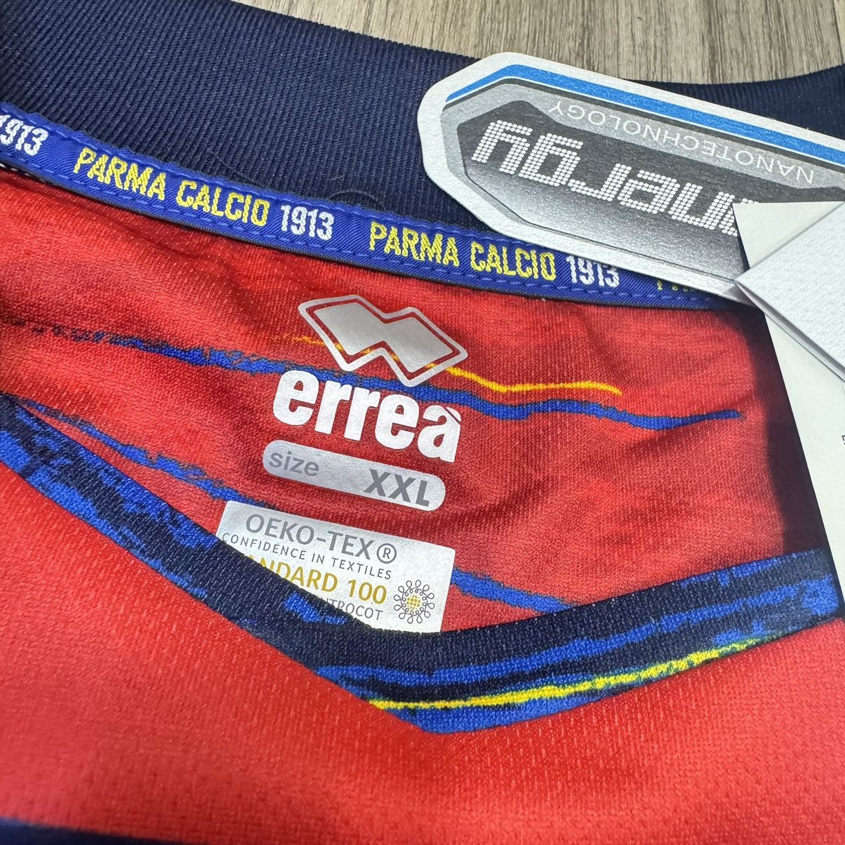 Errea Parma 21/22 goalkeeper gk shirt #1 Buffon (bnwt) Size US L / EU 52-54 / 3 - 7 Thumbnail