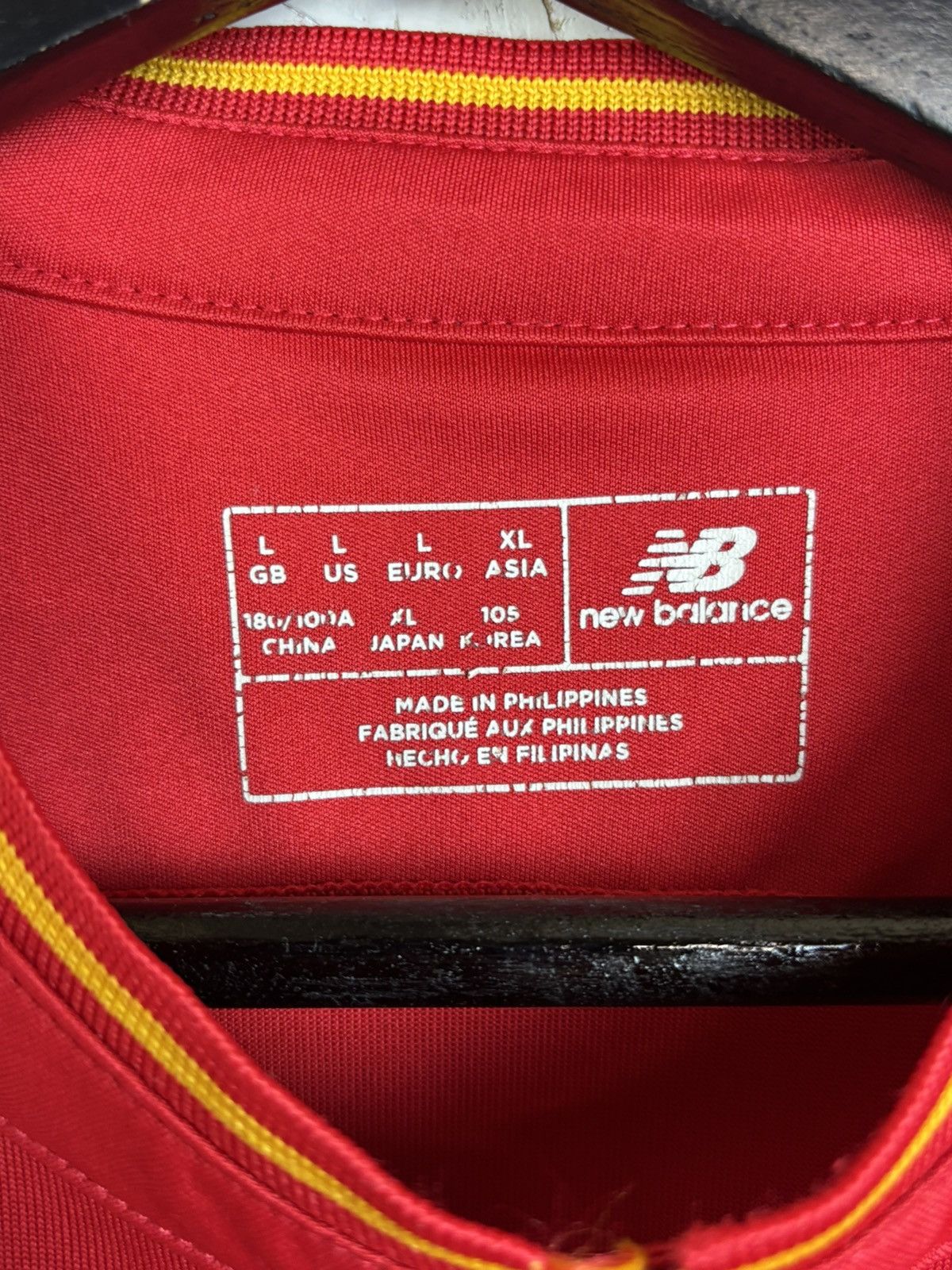 New Balance New Balance Liverpool FC 2016/17 Home Kit Soccer Jersey Red Size US L / EU 52-54 / 3 - 6 Thumbnail
