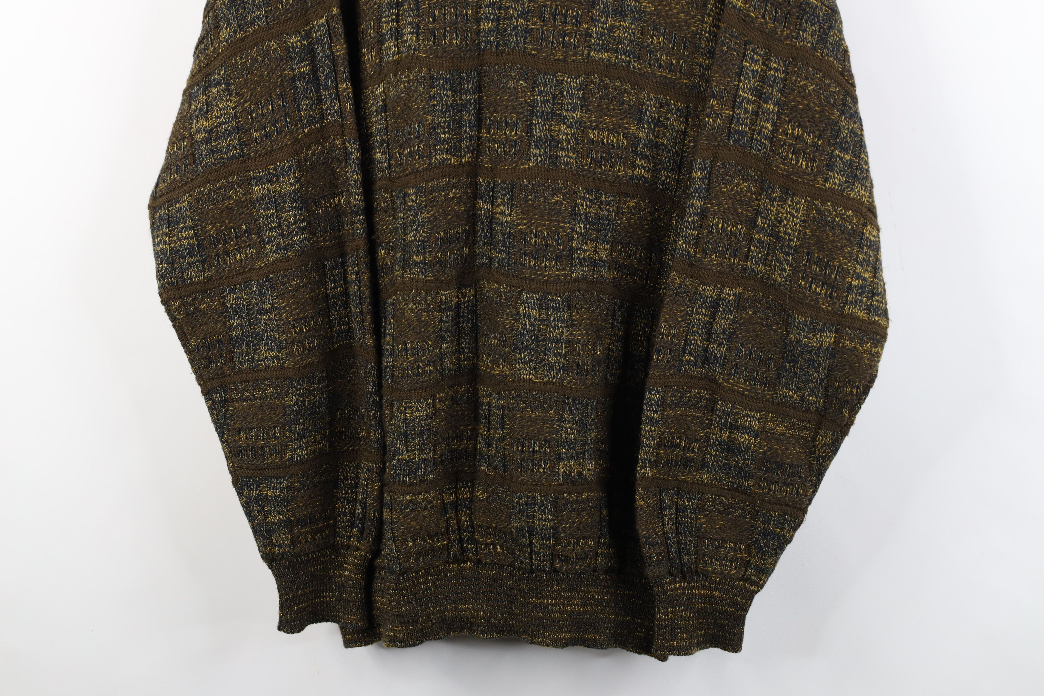 Vintage Vintage 90s Streetwear Tone Knit Crewneck Sweater Plaid Size US L / EU 52-54 / 3 - 3 Thumbnail