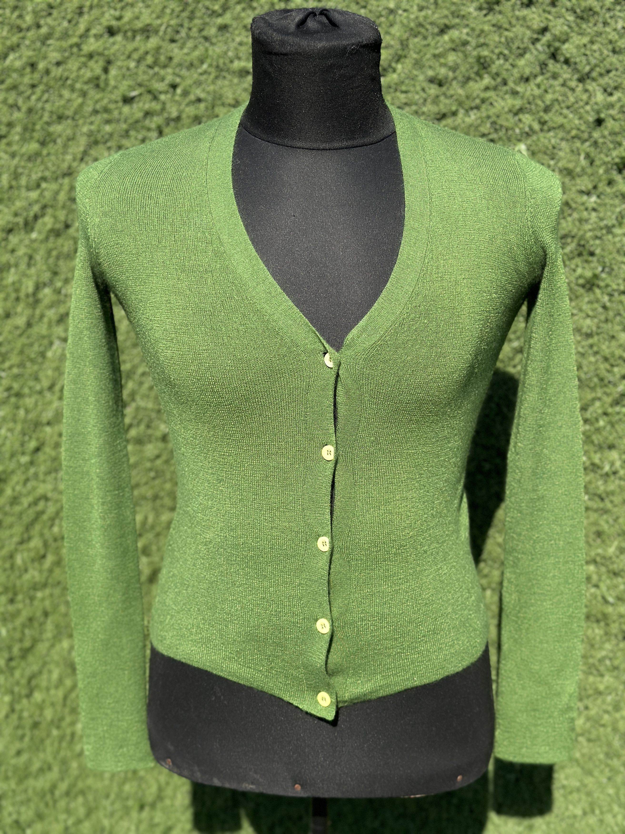 Prada Prada Cashmere Silk V Neck Cardigan Fine Knit Button 40 IT Size S / US 4 / IT 40 - 9 Thumbnail