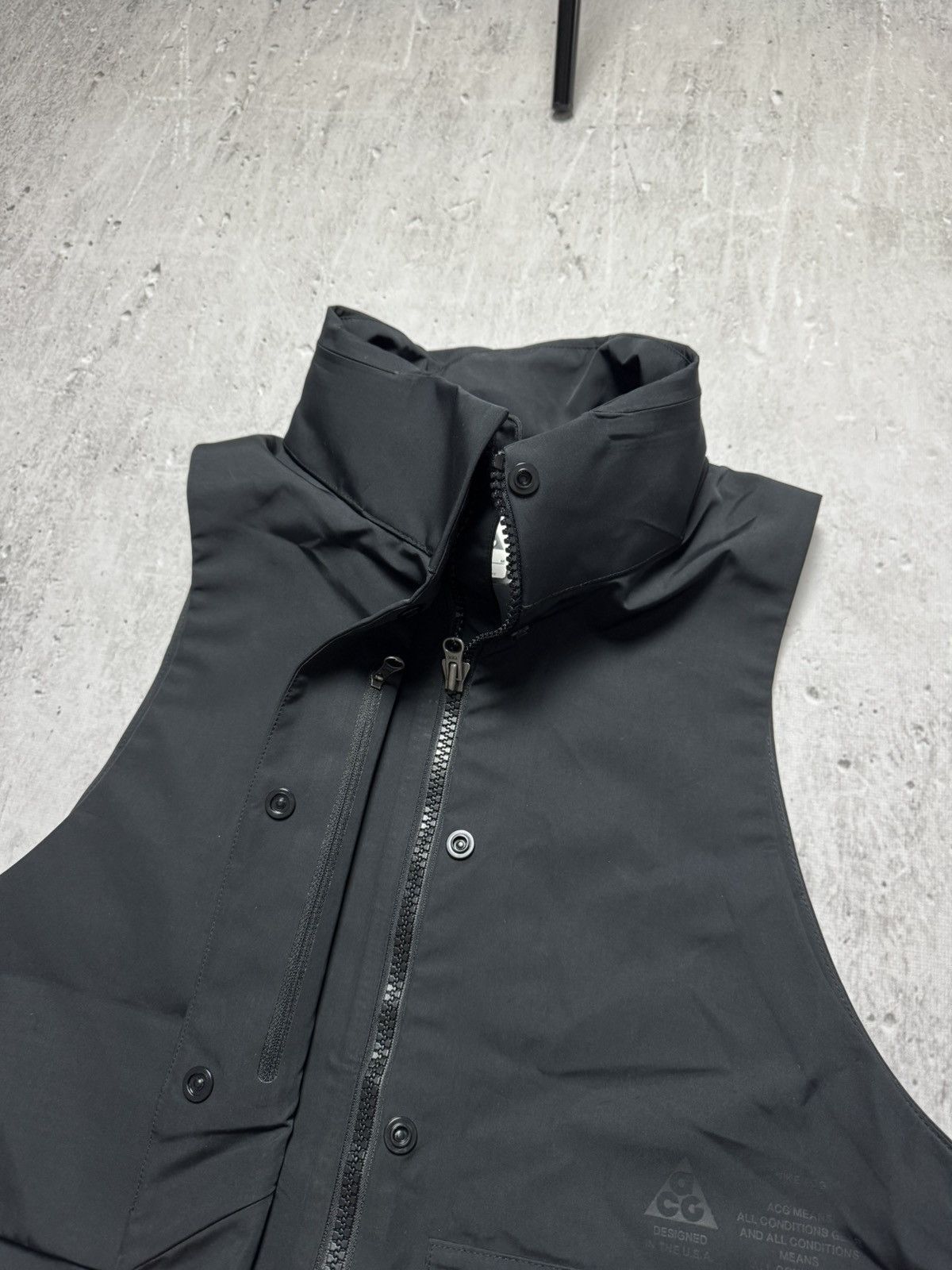 Nike ACG Nike ACG Tech Outdoor Gorcore Unisex Vest Size US M / EU 48-50 / 2 - 4 Thumbnail