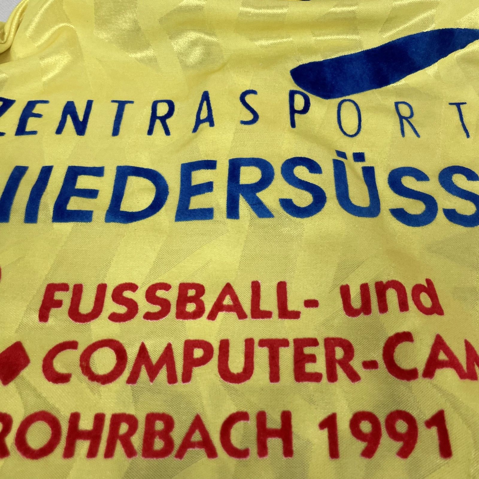 Umbro × Vintage Vintage Umbro Men's Yellow Everton F.C. Football Jersey XL Size US XL / EU 56 / 4 - 5 Thumbnail