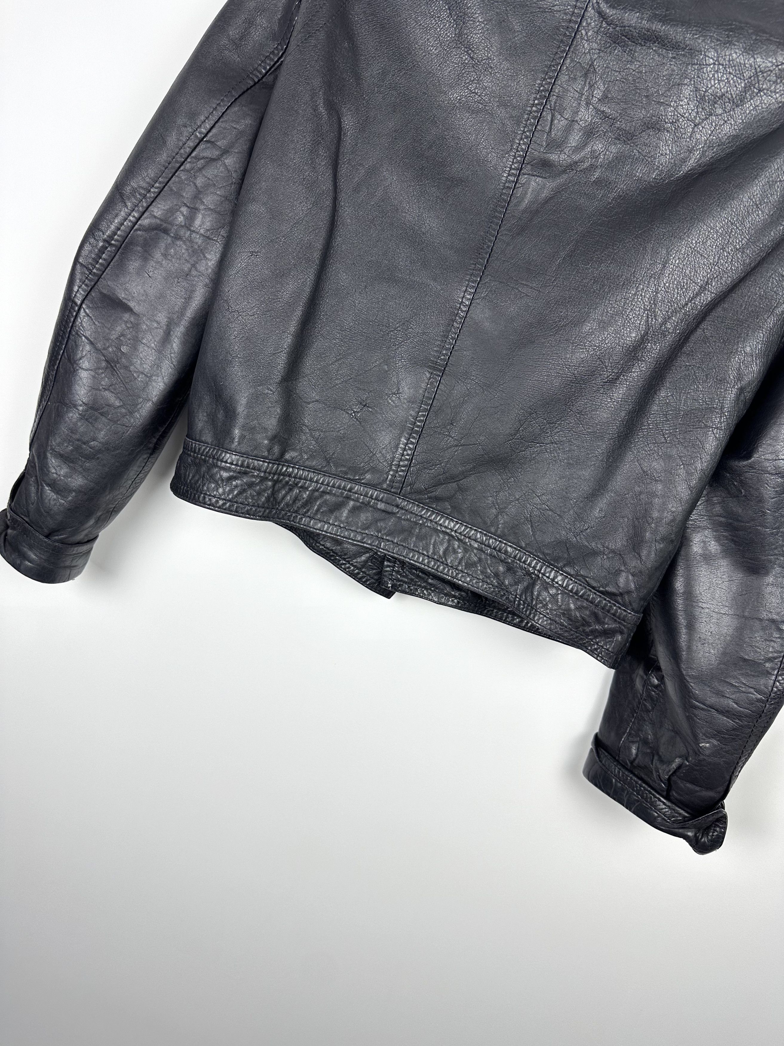 Leather Vintage women's leather jacket retro biker Size M / US 6-8 / IT 42-44 - 9 Thumbnail