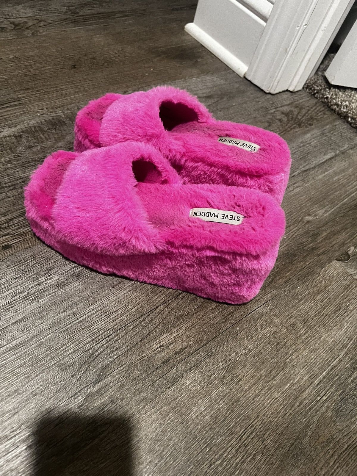 Steve Madden Fuzzy wedges Size US 6.5 / IT 36.5 - 1 Thumbnail