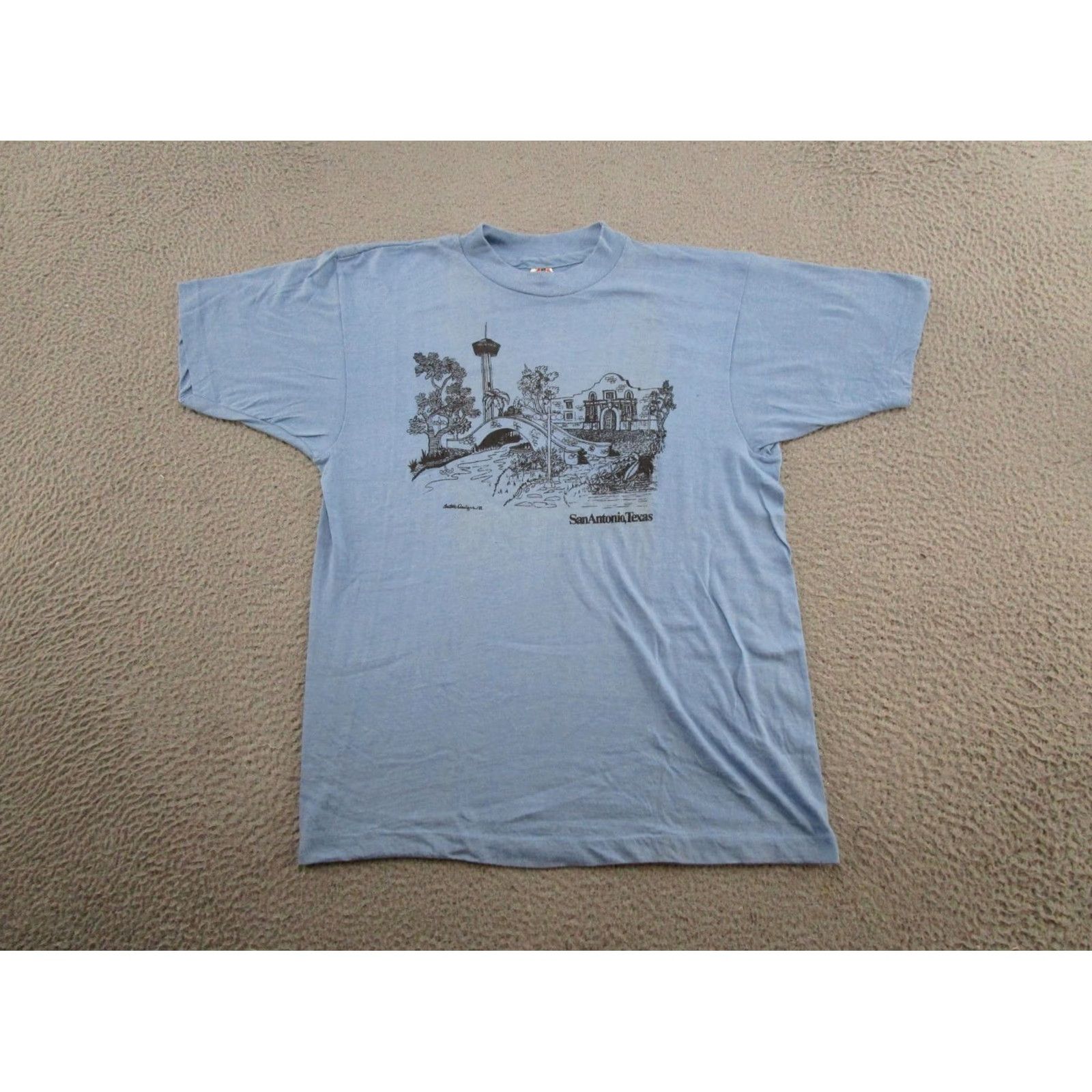 Timex Vintage Imex Desert Graphic Tee T-Shirt Desert 80s San Antonio Texas Blue Cotton Knit Crew Neck Short Sleeve XL Men Shirts 80s Mens Size US XL / EU 56 / 4 - 2 Thumbnail