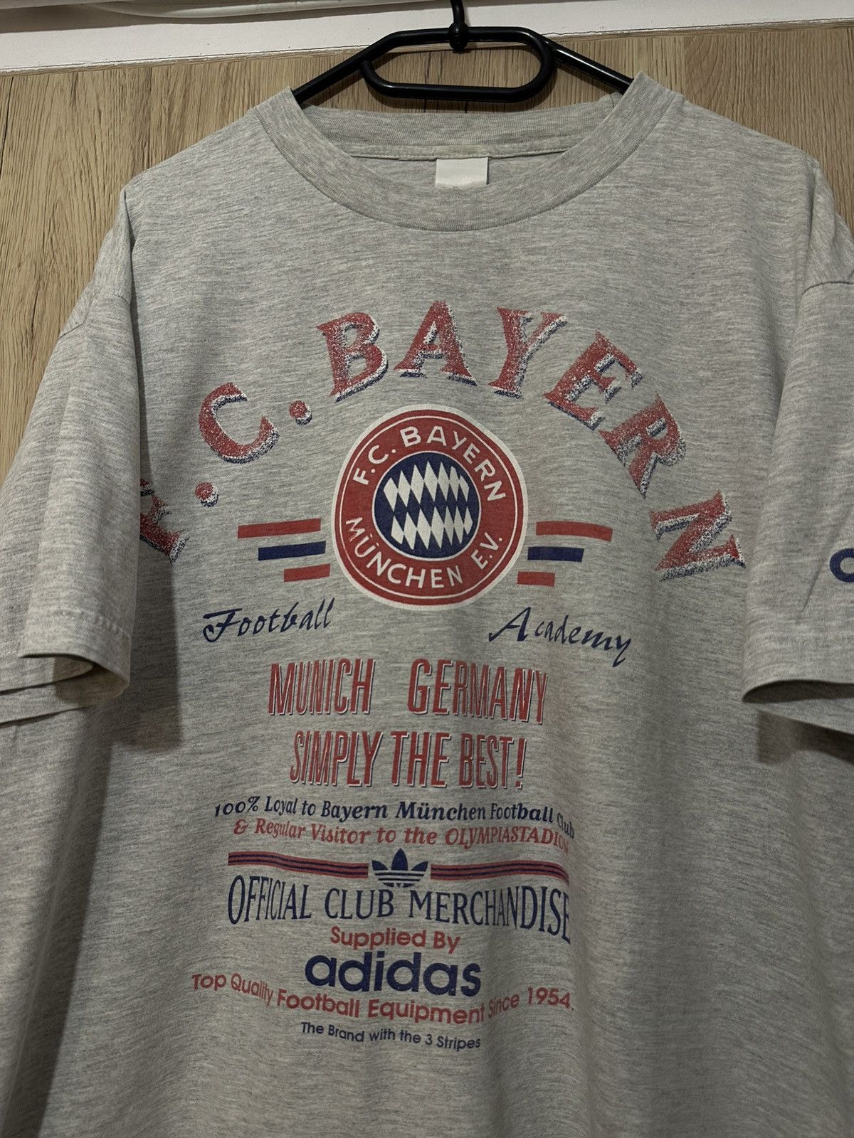 Adidas Vintage adidas fc bayern Size US M / EU 48-50 / 2 - 2 Thumbnail