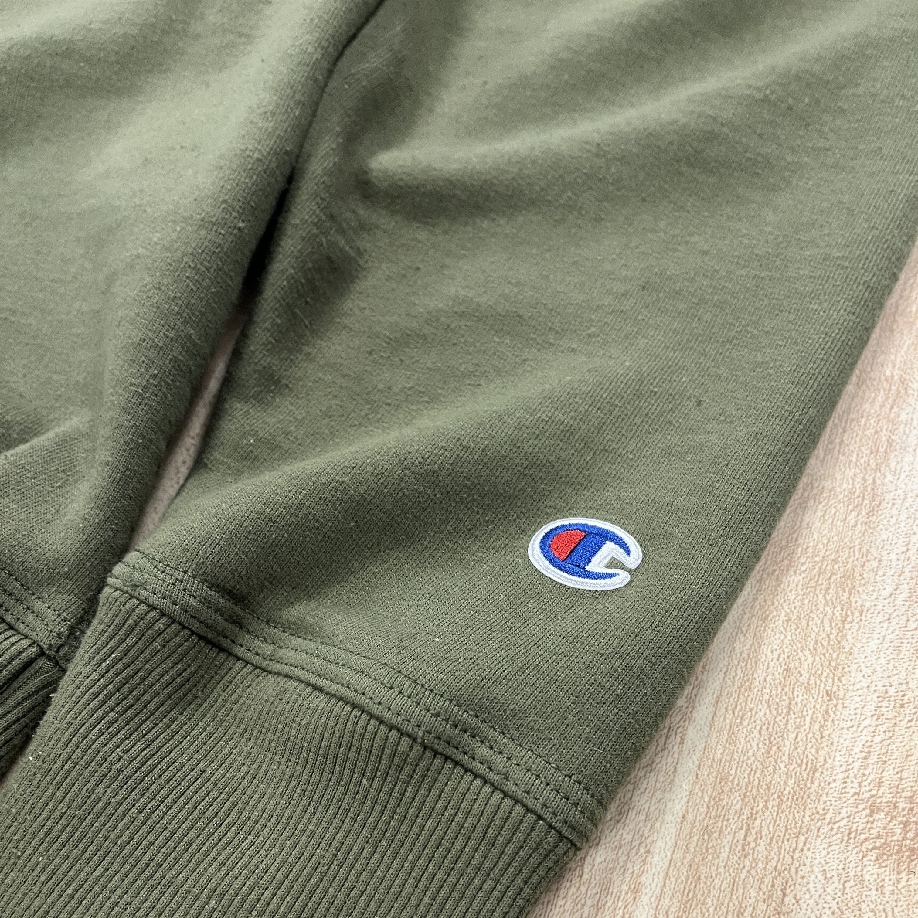 Champion Champion Crew Neck Pull Over Sweater Size US L / EU 52-54 / 3 - 3 Thumbnail