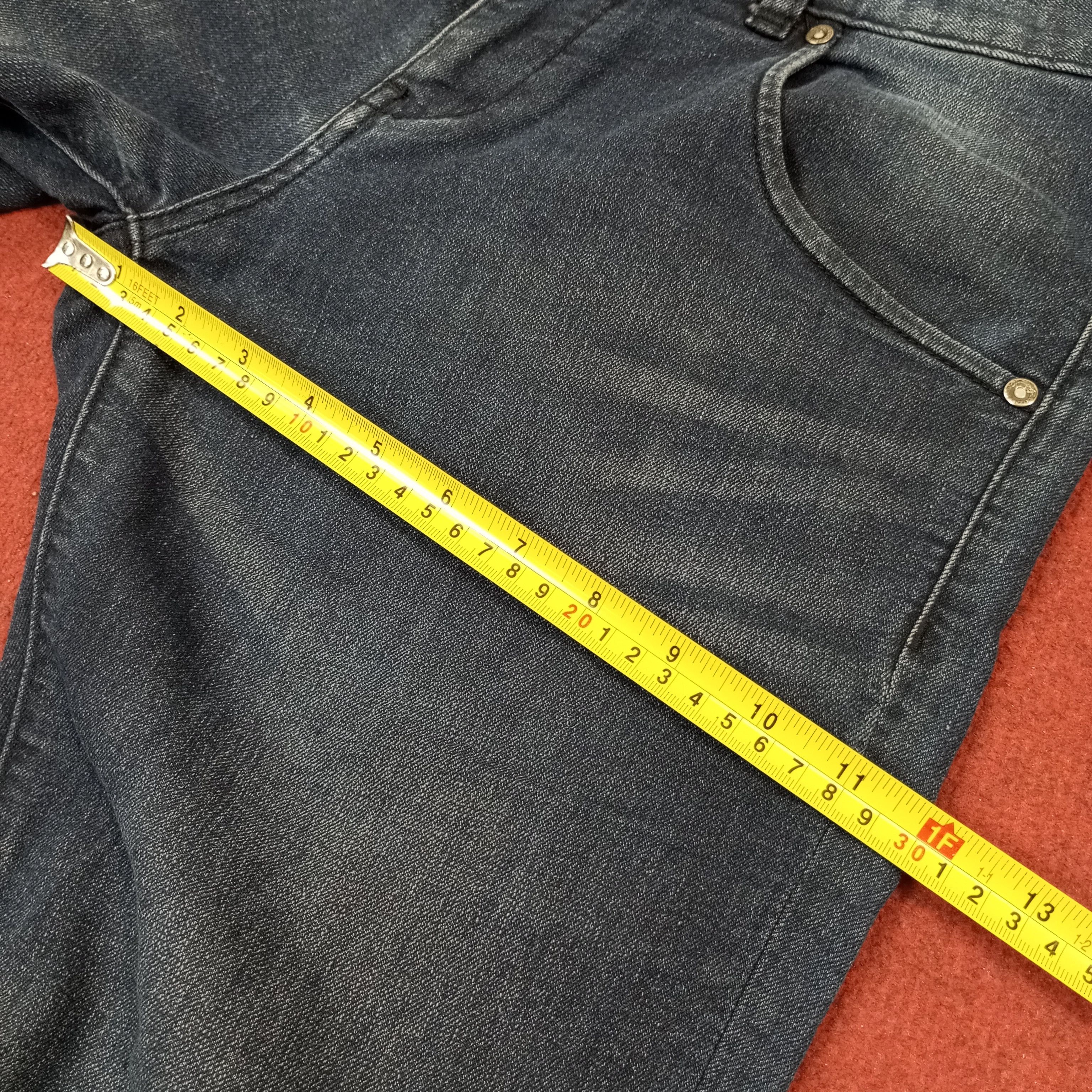 Ed Hardy × Vintage Ed Hardy Fashion Brand Custom Art Jeans c217n19 Size 30" / US 8 / IT 44 - 9 Thumbnail