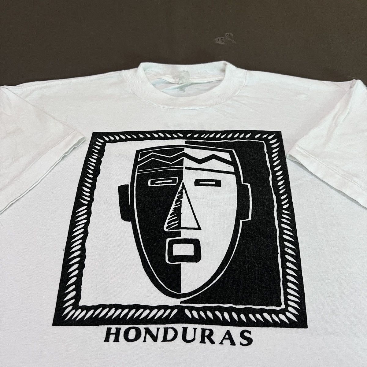 Vintage Vintage 90s Honduras Garifuna Tee XL Size US XL / EU 56 / 4 - 1 Thumbnail