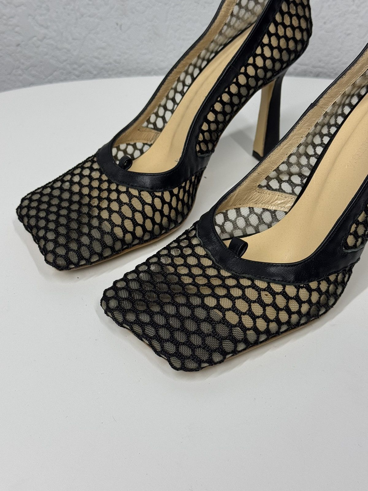 Bottega Veneta Vintage Bottega Veneta Black Net Mesh Leather Sandal Heel Size US 8 / IT 38 - 5 Thumbnail