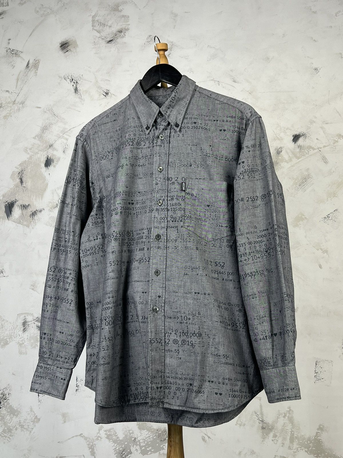 Moschino Vintage Moschino Jeans Printed Button-Up Shirt Size L - XL Size US L / EU 52-54 / 3 - 1 Thumbnail