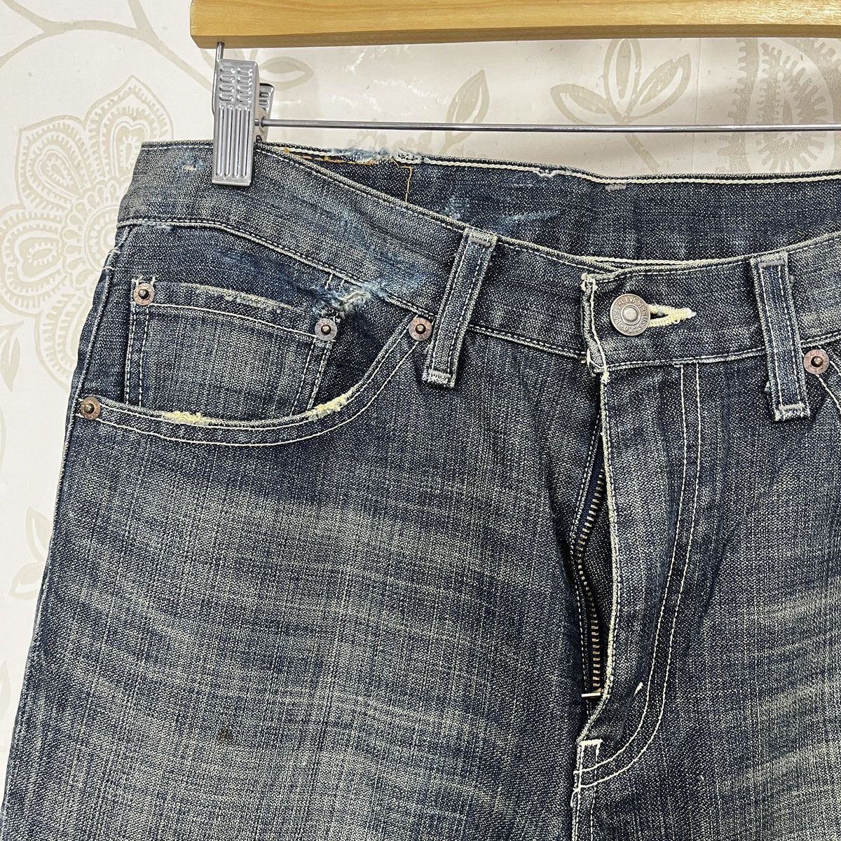 Levi's × Vintage Flared Levis 517 Distressed Denim Faded Blue Size US 33 - 6 Thumbnail