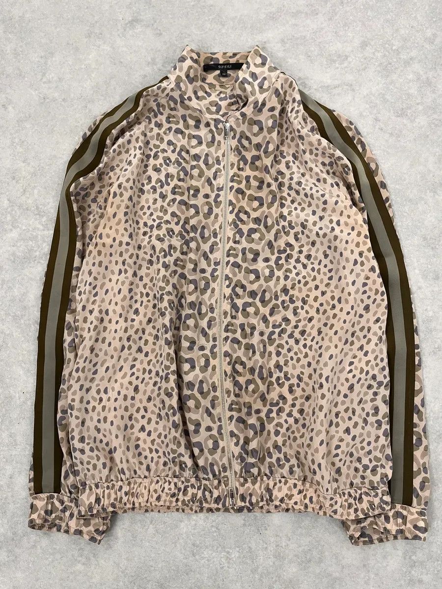 Gucci SS2011 Gucci Leopard Camo White Silk Jacket Size US S / EU 44-46 / 1 - 1 Thumbnail