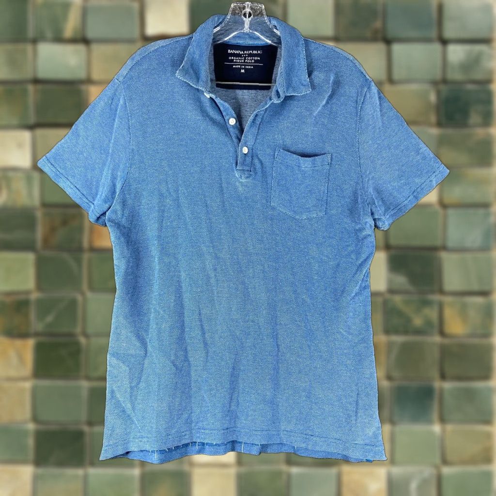 Banana Republic VINTAGE? No, it's Banana Republic Organic Cotton Polo Blue Short Sleeve Men's M: Banana Republic Polo Shirt Men Medium Blue Organic Cotton Size US M / EU 48-50 / 2 - 1 Thumbnail