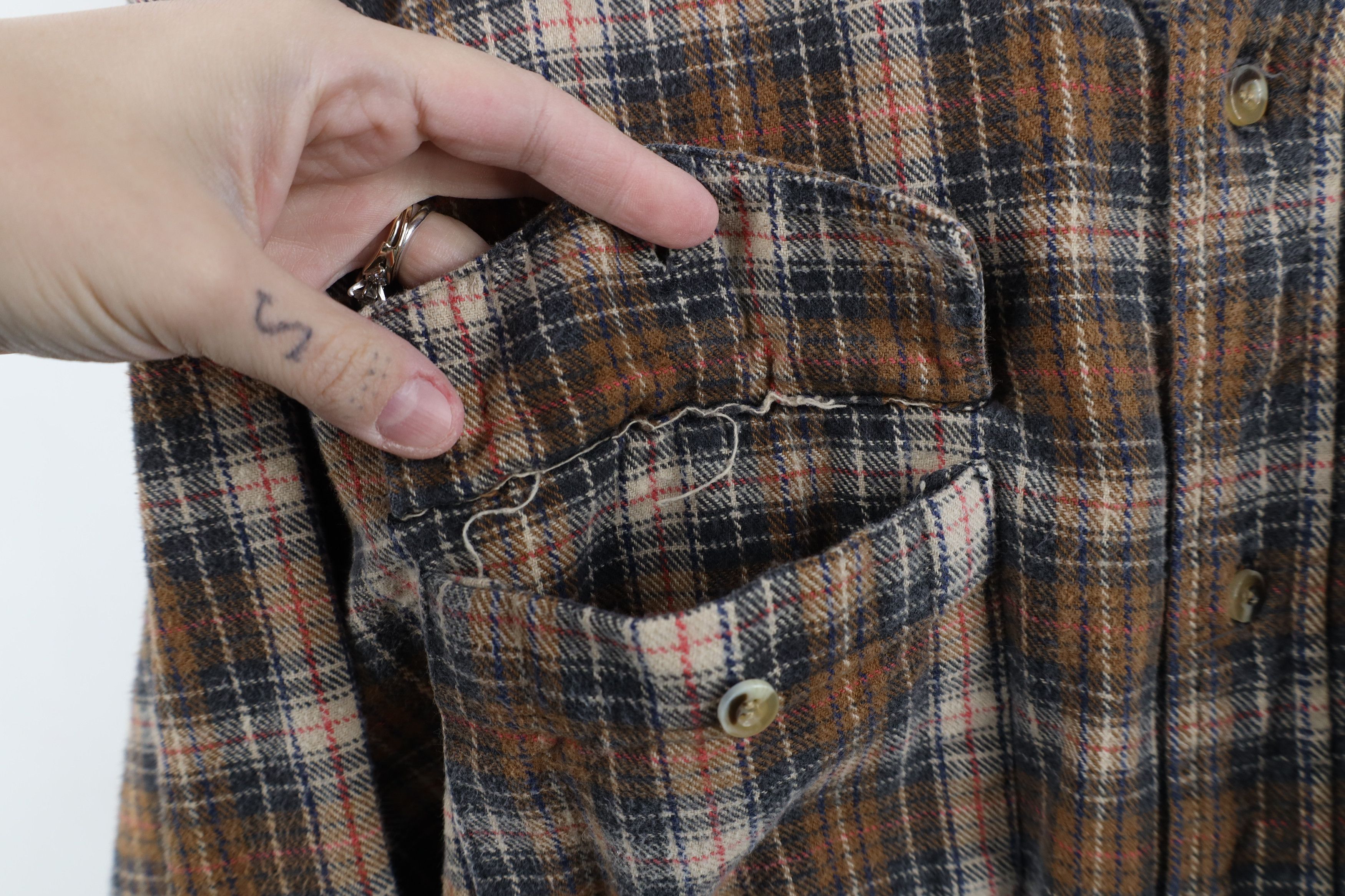 Vintage Vintage 90s Y2K Streetwear Heavyweight Button Down Shirt Size US XXL / EU 58 / 5 - 4 Thumbnail