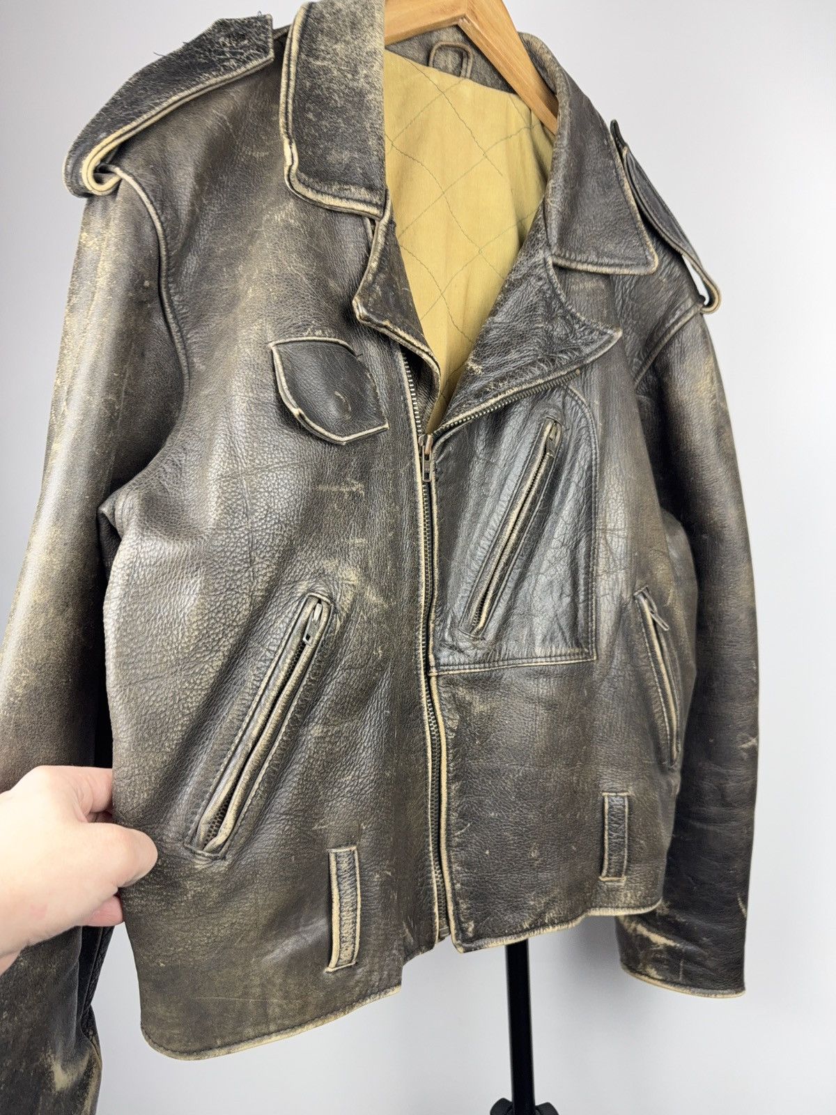 Genuine Leather Retro 80s Leonardo Distressed Leather Punk Biker Moto Jacket Size US M / EU 48-50 / 2 - 4 Thumbnail