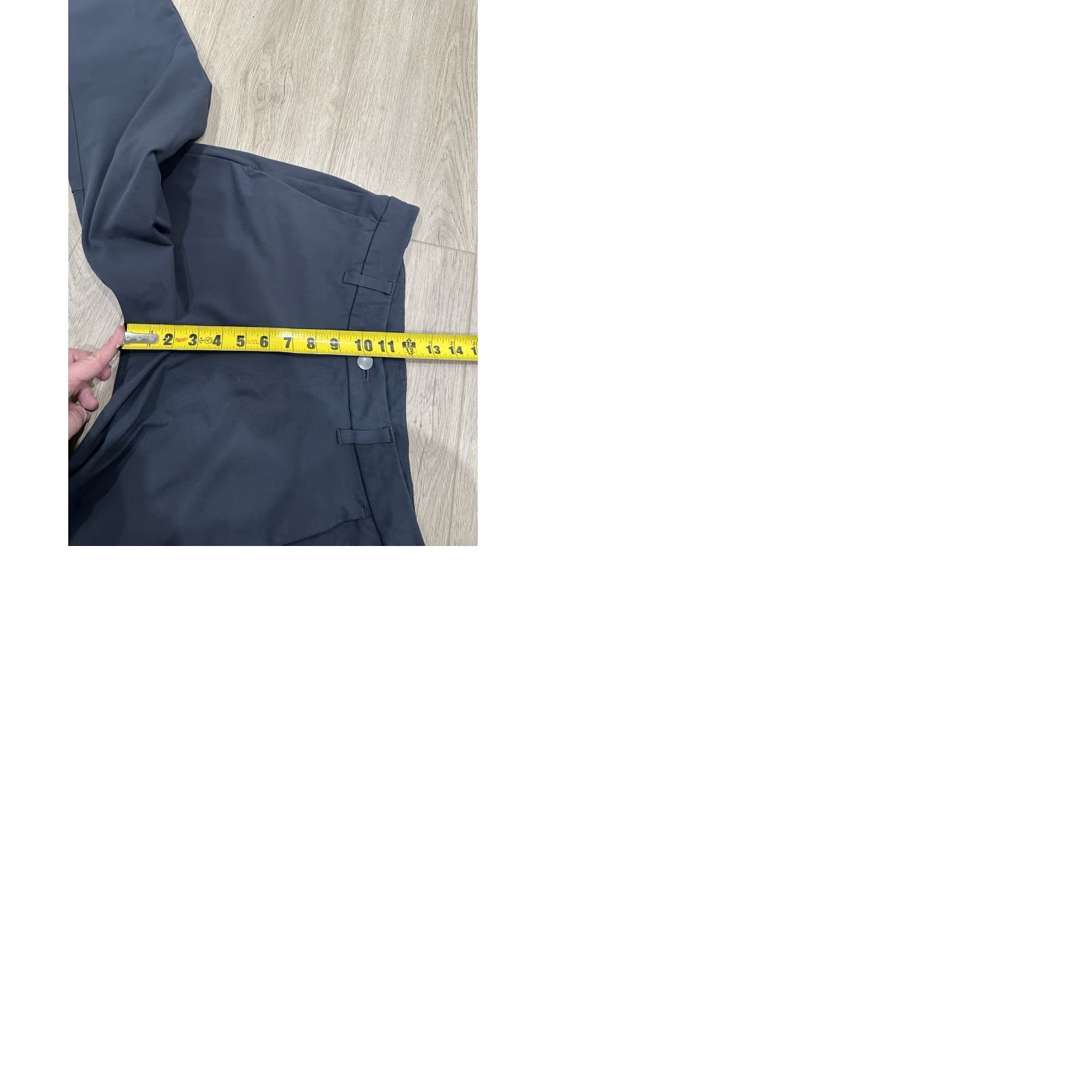 Lululemon Lululemon Pants Slim Commission 31x28.5 Grey Chino Men's Regular Slim Tapered Inseam 28.5 Flat Front Cordura? No, but keep original terms: Size US 31 - 9 Thumbnail