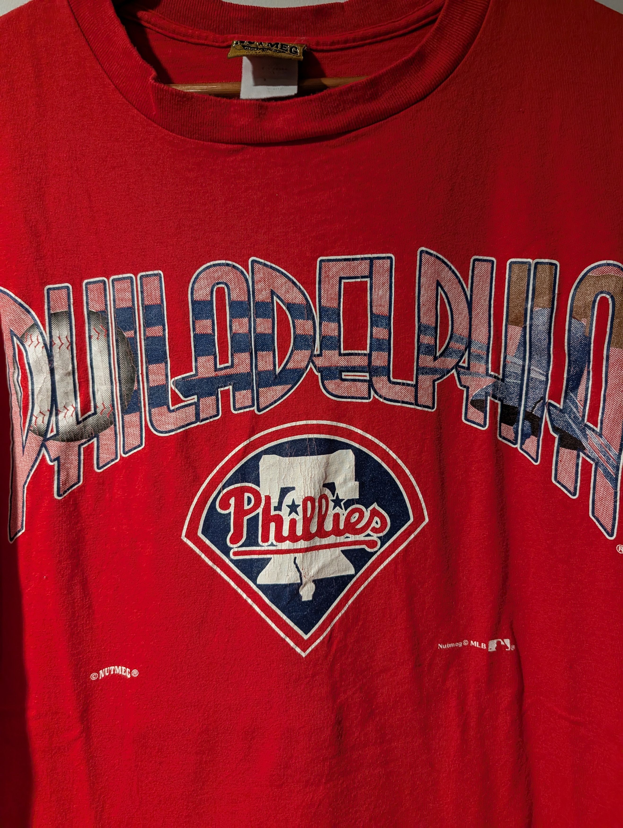 Nutmeg Vintage 90s Phillies MLB Baseball Nutmeg Red X-Large T-Shirt Size US XL / EU 56 / 4 - 2 Thumbnail