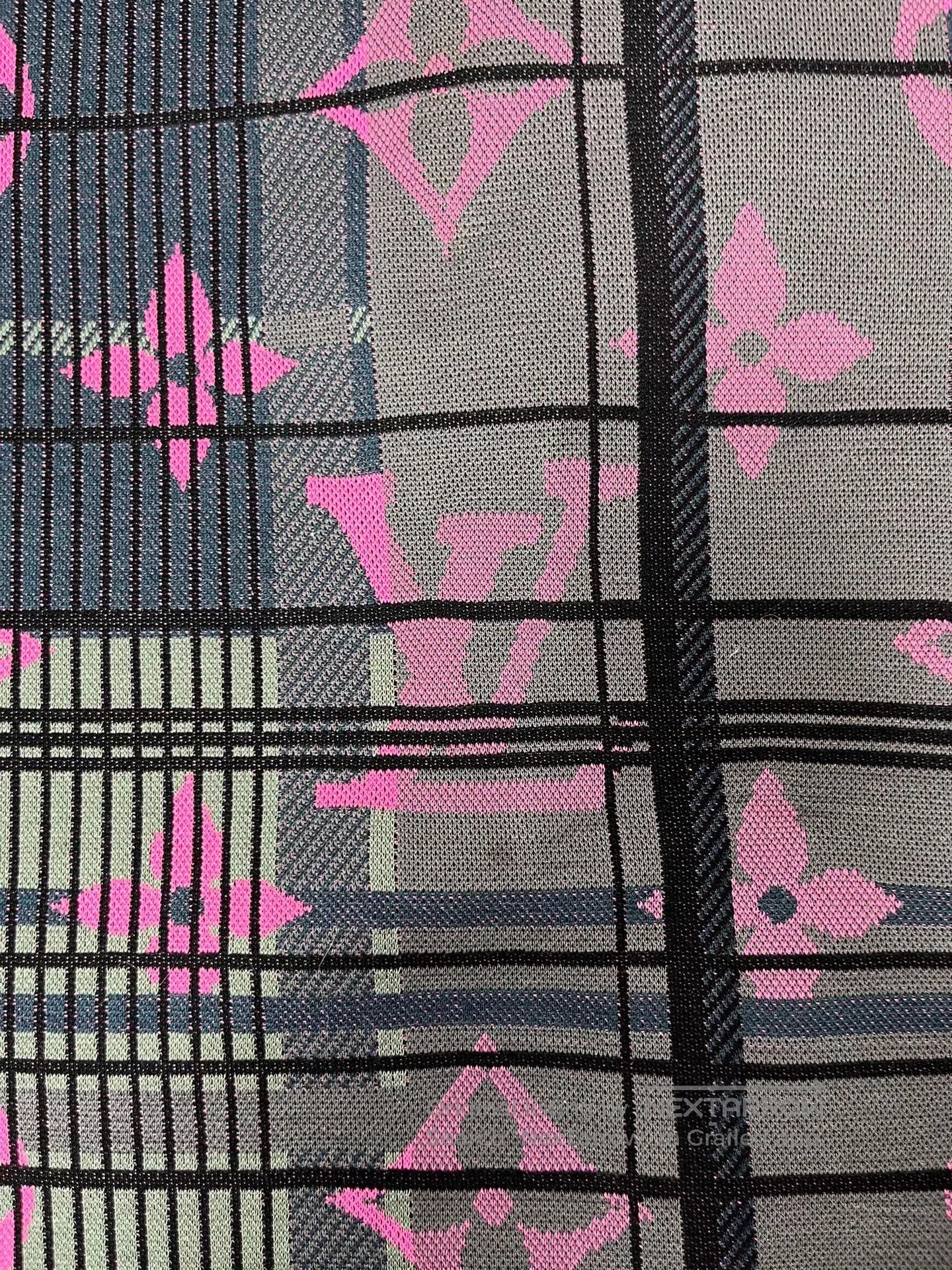 Louis Vuitton Louis Vuitton All-Over Print Men's Pullover Sweatshirt. Size US L / EU 52-54 / 3 - 3 Thumbnail