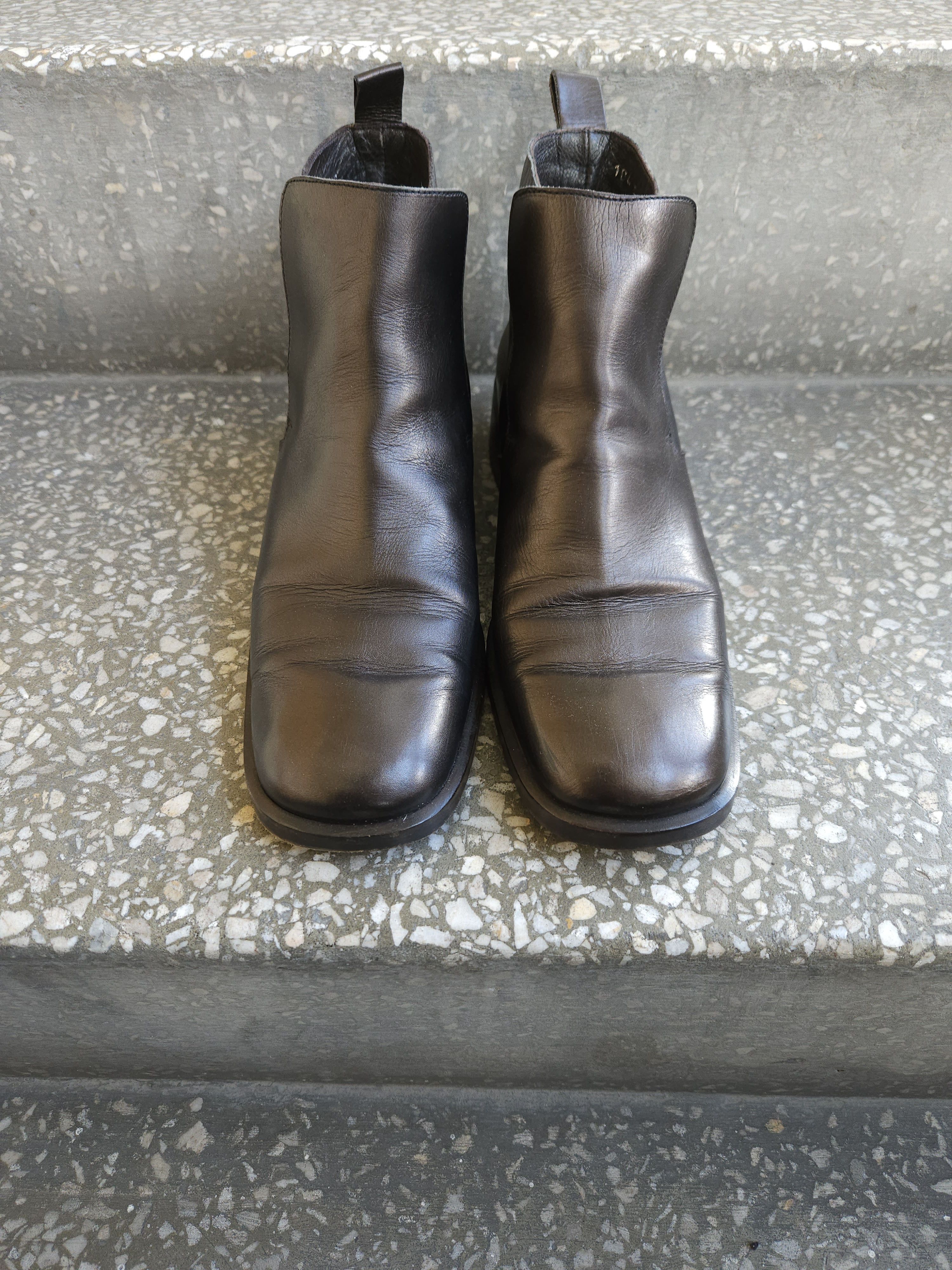 Gucci × Tom Ford × Vintage Archive Gucci square toe ankle boots Size US 7 / IT 37 - 12 Thumbnail