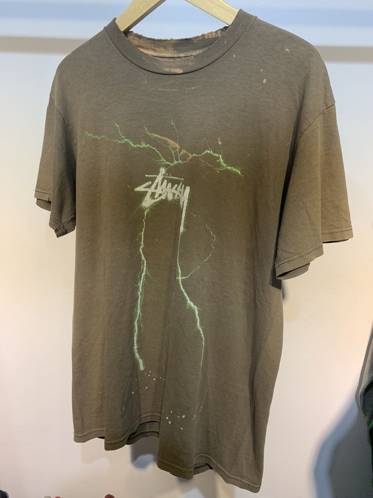 トップス stussy lighting vintage 00s Vintage Stussy International 8 Ball Tribe Lightning AOP T