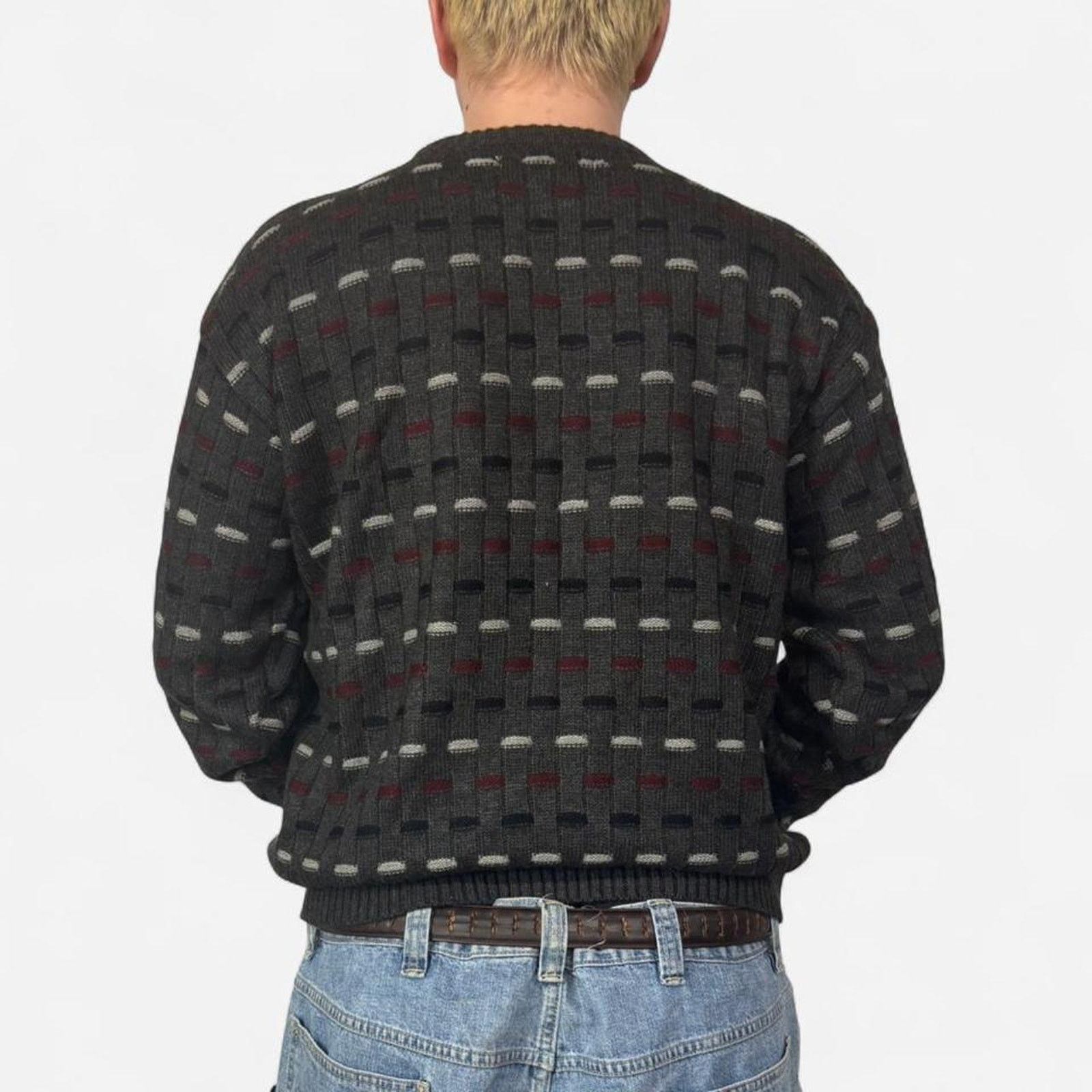 Vintage 90s Munsingwear grey and red Grandpa knit sweater Size XL Size US XL / EU 56 / 4 - 3 Thumbnail