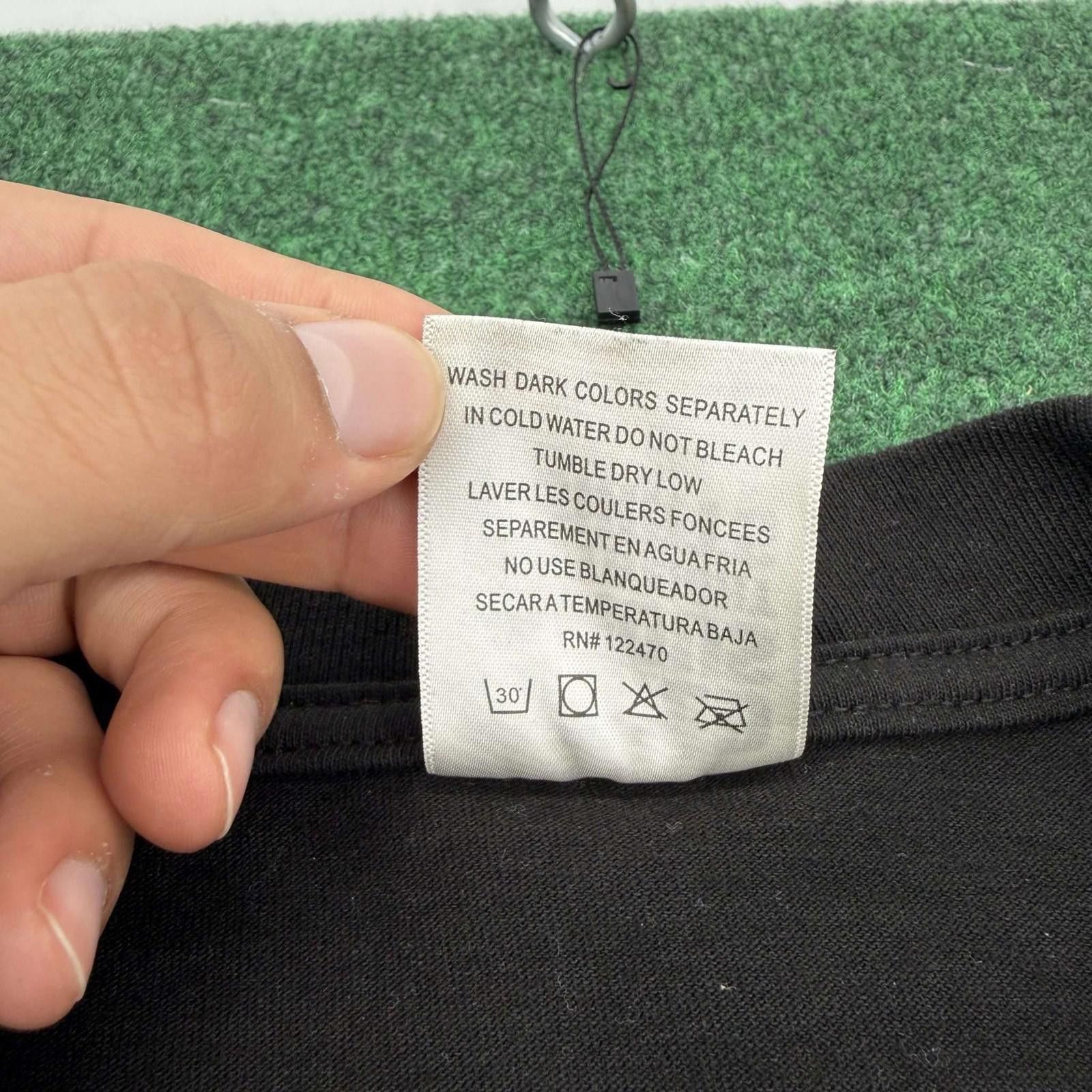 Other Saint Vanity Blurry Cross Tee L Used Size US L / EU 52-54 / 3 - 3 Thumbnail
