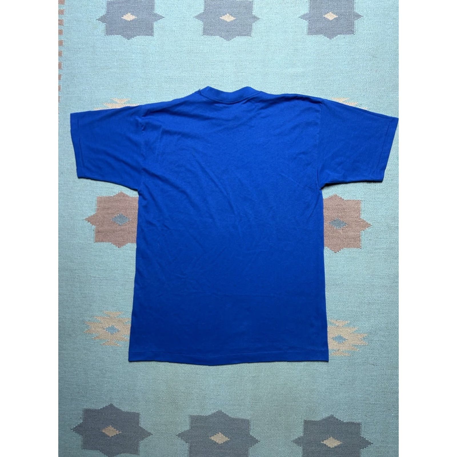 Vintage VINTAGE 80s blank t shirt single stitch soft worn poly cotton sportswear L/XL T-Shirt Men Blue 80s Vintage Mens XL Regular Summer Shirt Size US XL / EU 56 / 4 - 6 Thumbnail
