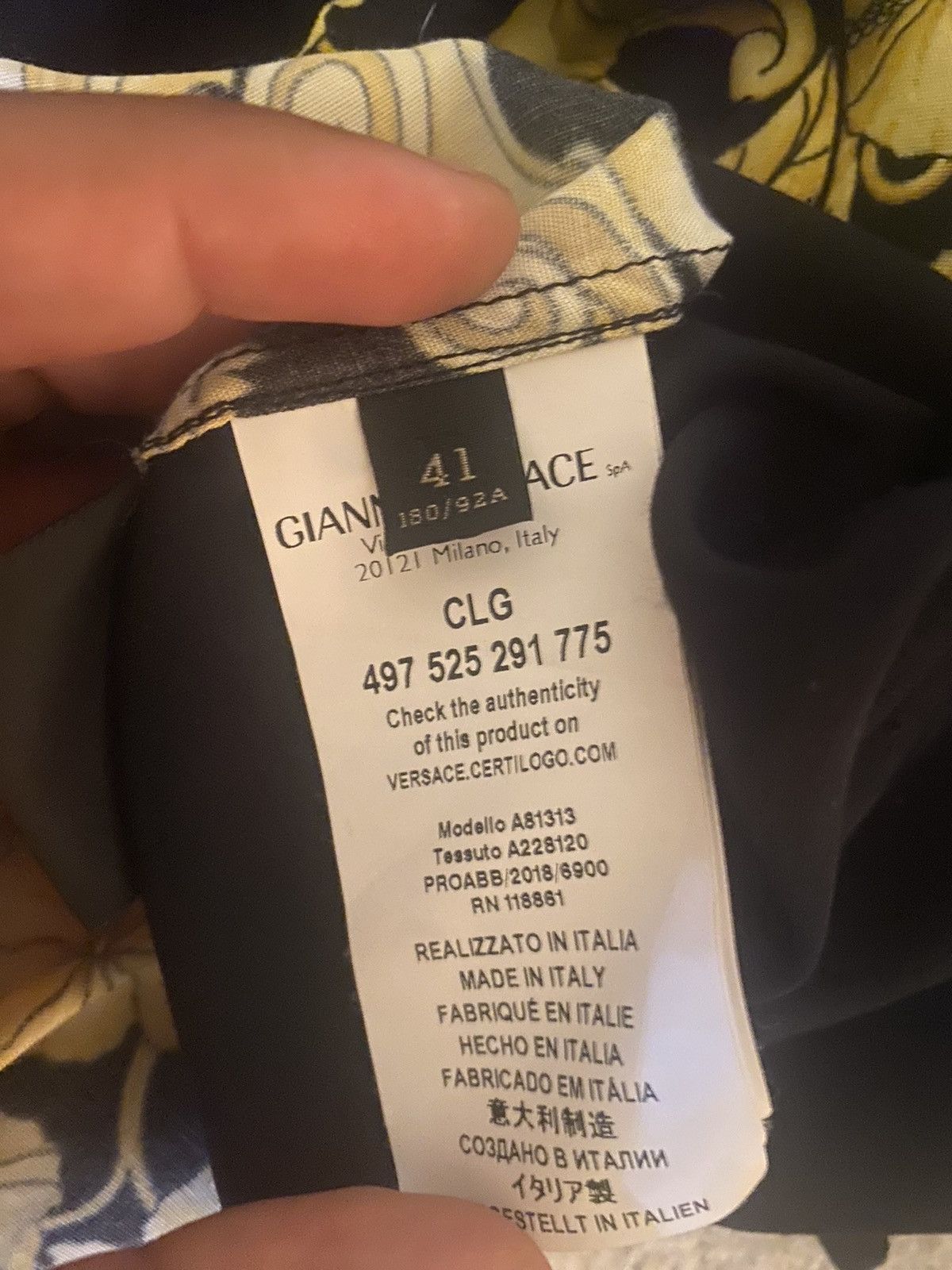 Versace ICONIC BLACK AND GOLD VERSACE BUTTON UP Size US L / EU 52-54 / 3 - 5 Thumbnail