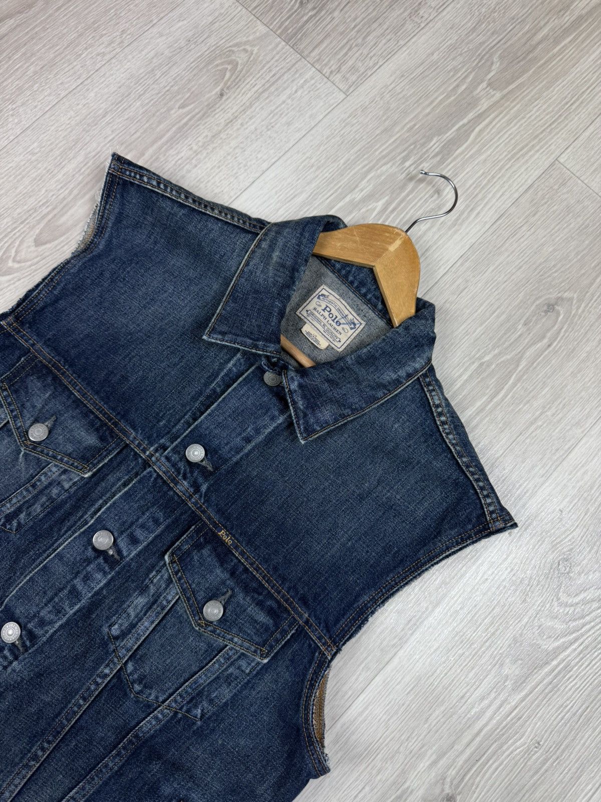 Polo Ralph Lauren Polo Ralph Lauren Denim Jeans Vest Size L Size US L / EU 52-54 / 3 - 2 Thumbnail