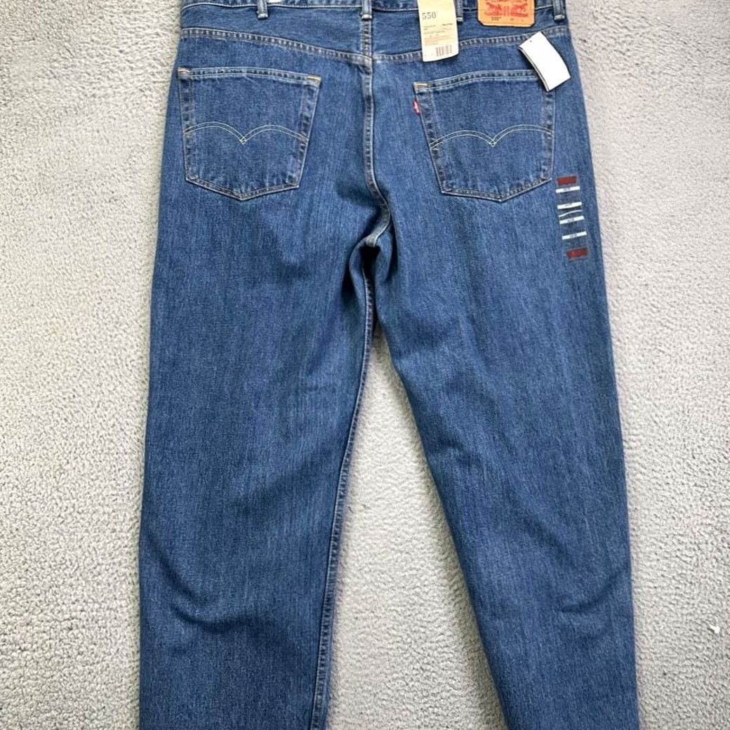 Levi's VINTAGE Levis 550 Big & Tall Jeans Mens 44X30 Blue Denim 5 Pocket Relaxed Tapered Red Tab Jeans NEW Size US 44 / EU 60 - 2 Thumbnail
