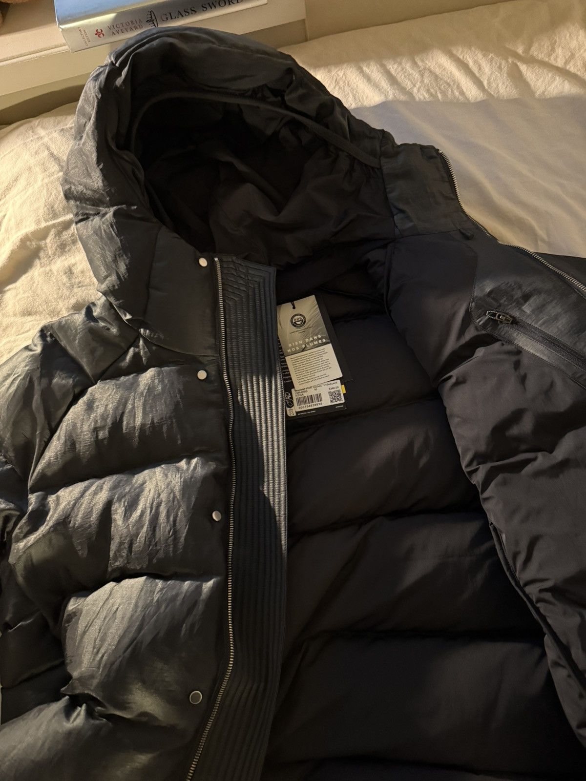 Lululemon Lululemon Iridescent Wunderpuff Jacket Size US M / EU 48-50 / 2 - 6 Thumbnail
