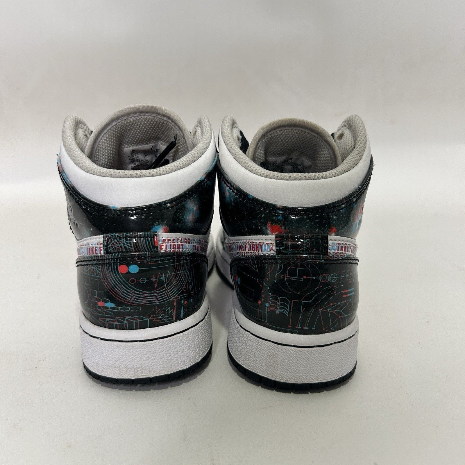 Nike Nike Air Jordan 1 Mid Retro SE GS “Take Flight” Size US 5.5 / IT 35.5 - 4 Thumbnail