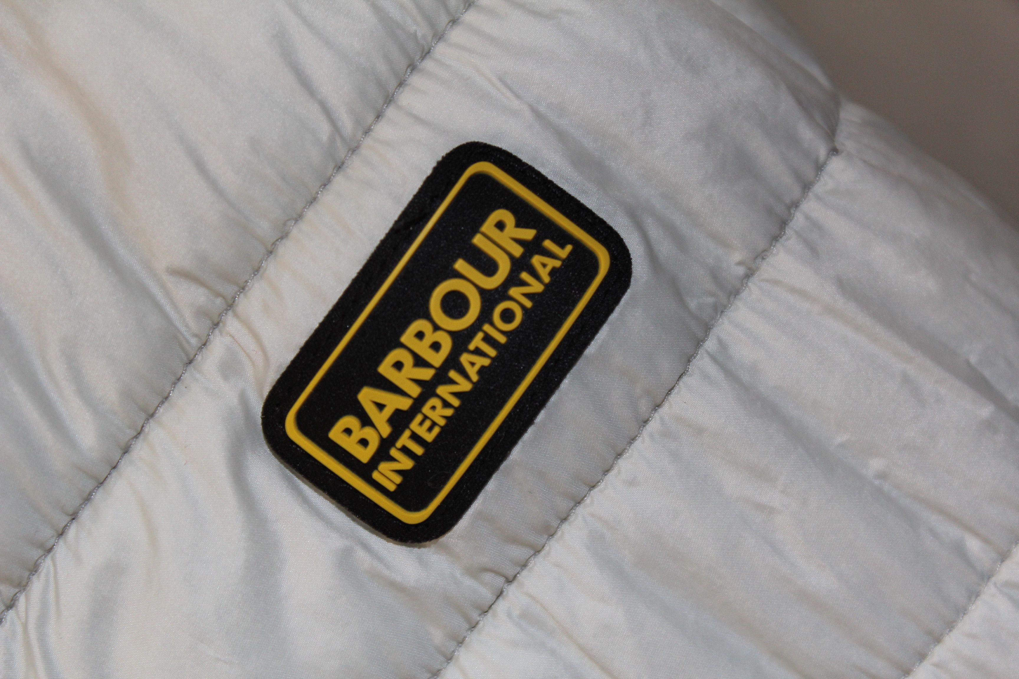 Barbour Women's BARBOUR International Quilted Jacket Size US 8 UK 12 Size M / US 6-8 / IT 42-44 - 4 Thumbnail