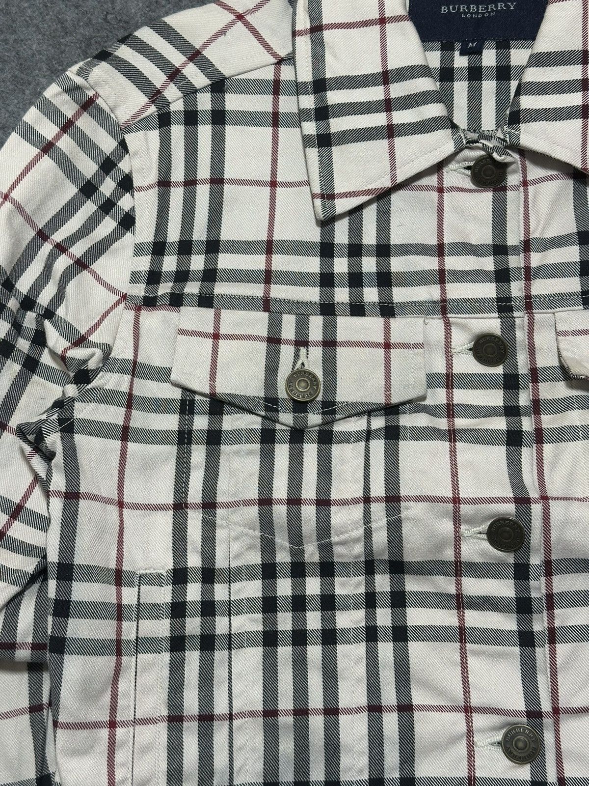 Burberry vintage Burberry London beige nova check cotton denim-style. Size M / US 6-8 / IT 42-44 - 7 Thumbnail